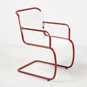 Piros-fehér Bauhaus karosszék