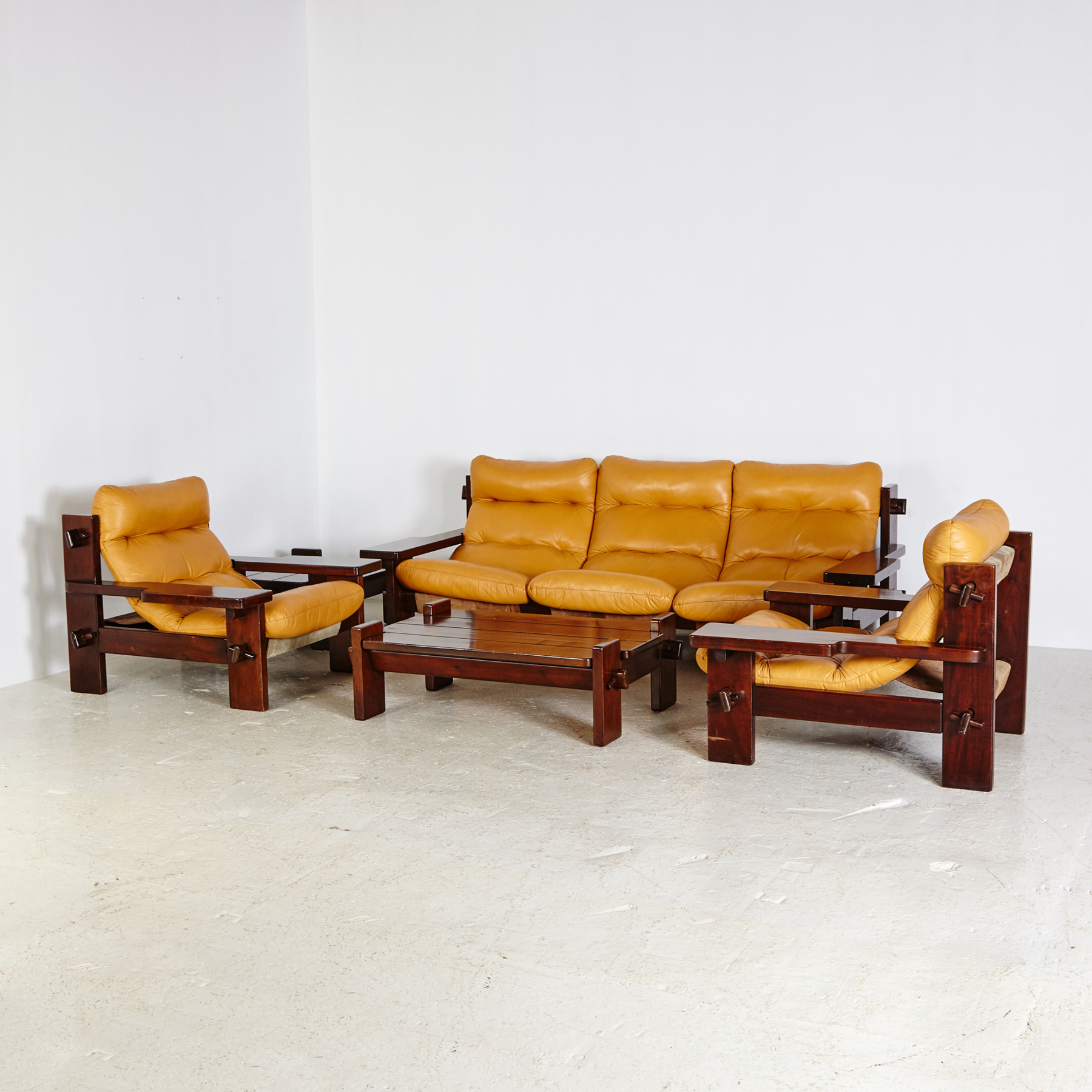 Jean Gillon sofa set