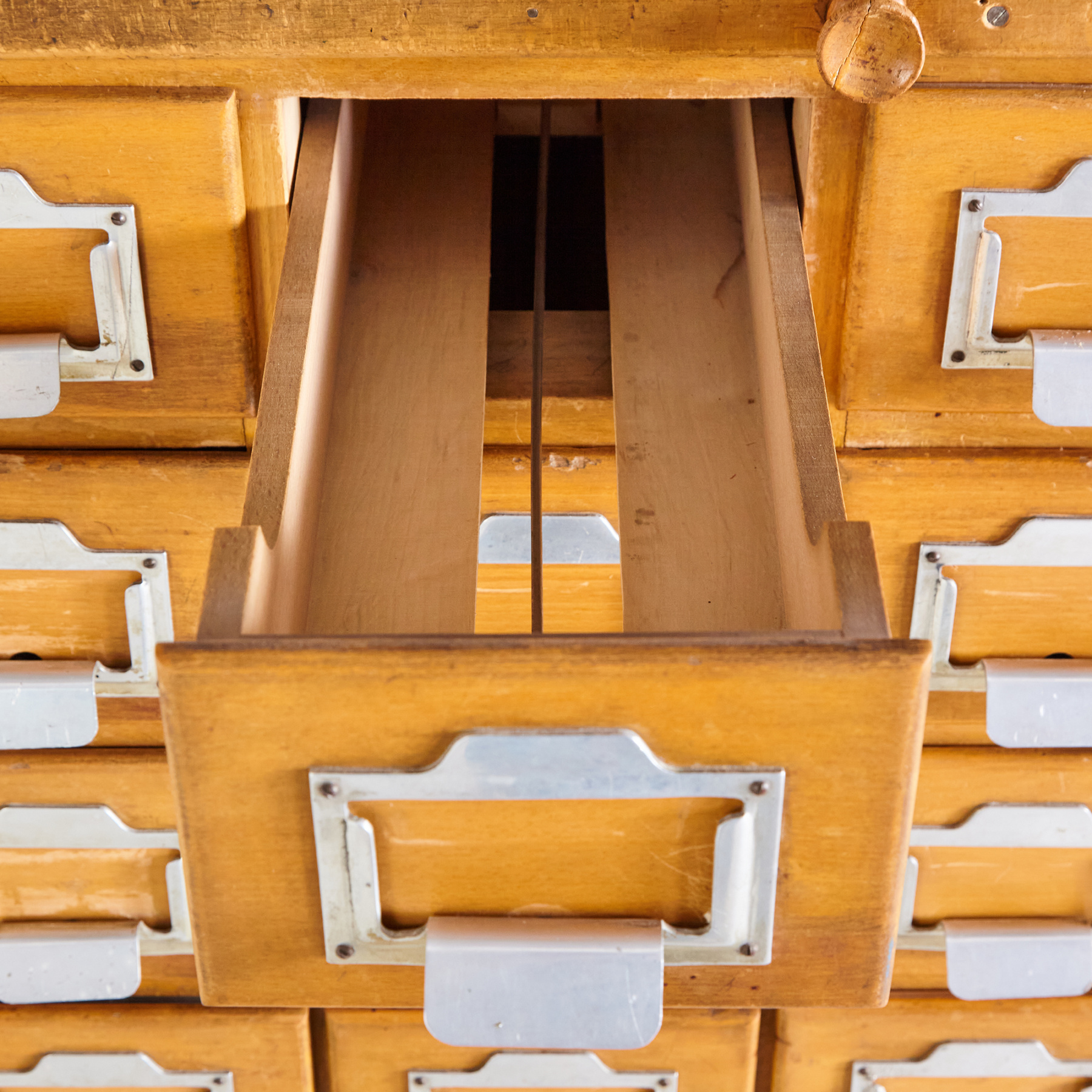 Könyvtári kartotékszekrény - Image 6