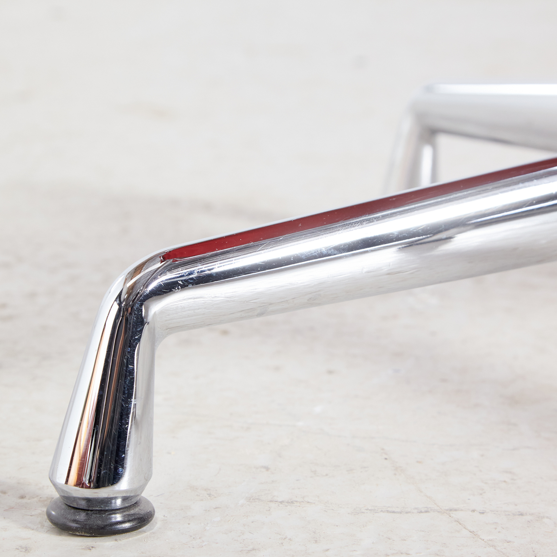 Charles & Ray Eames EA108 office chair - Image 14