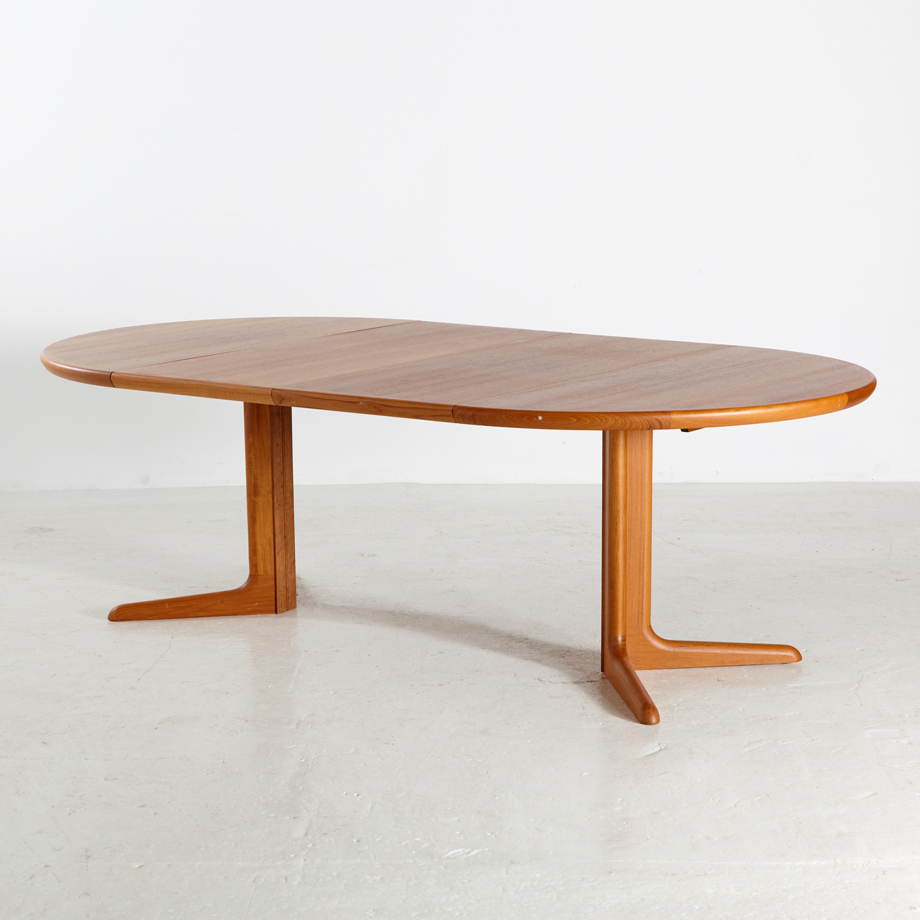 Skovby teak dining table - Image 2