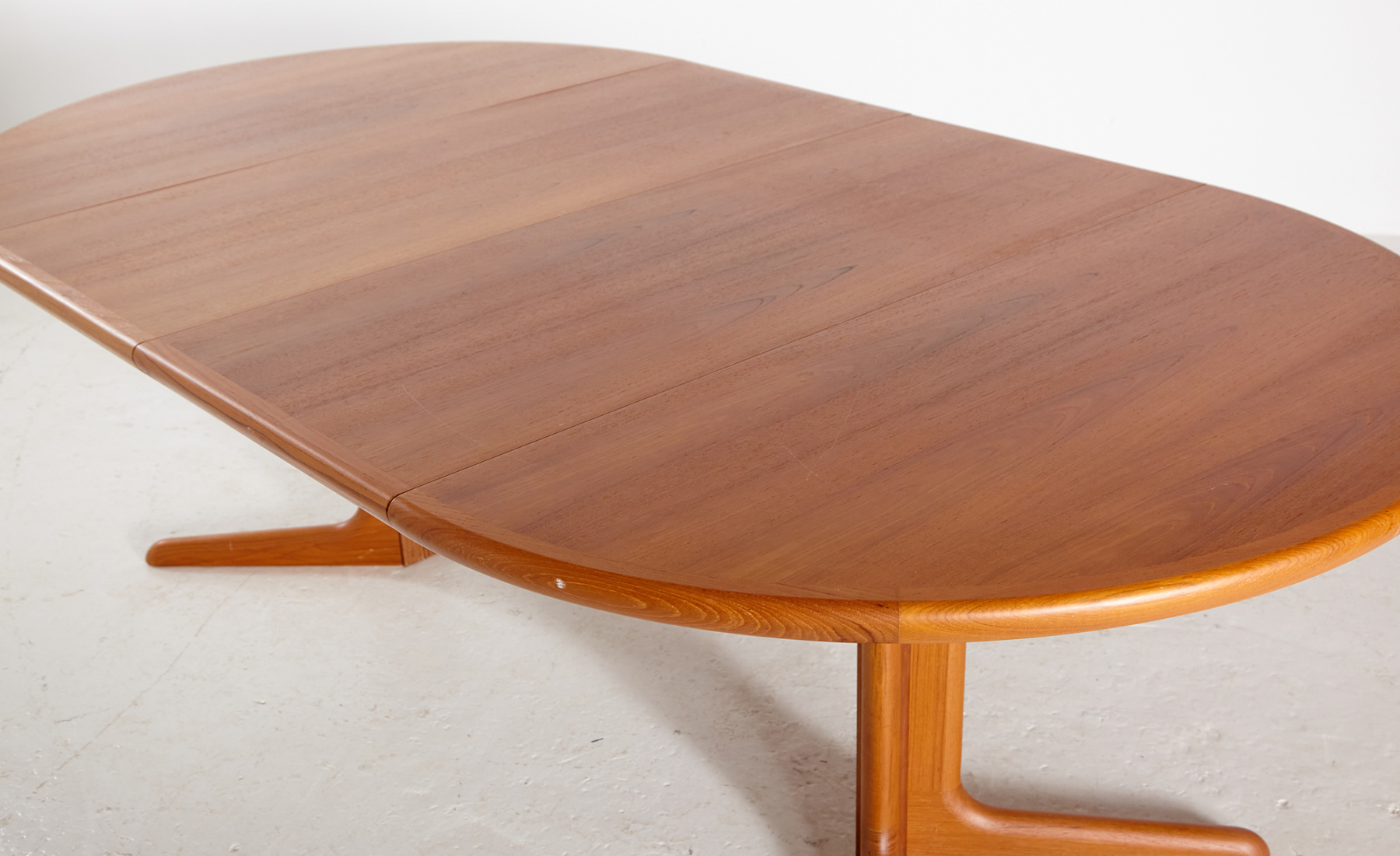Skovby teak dining table - Image 9