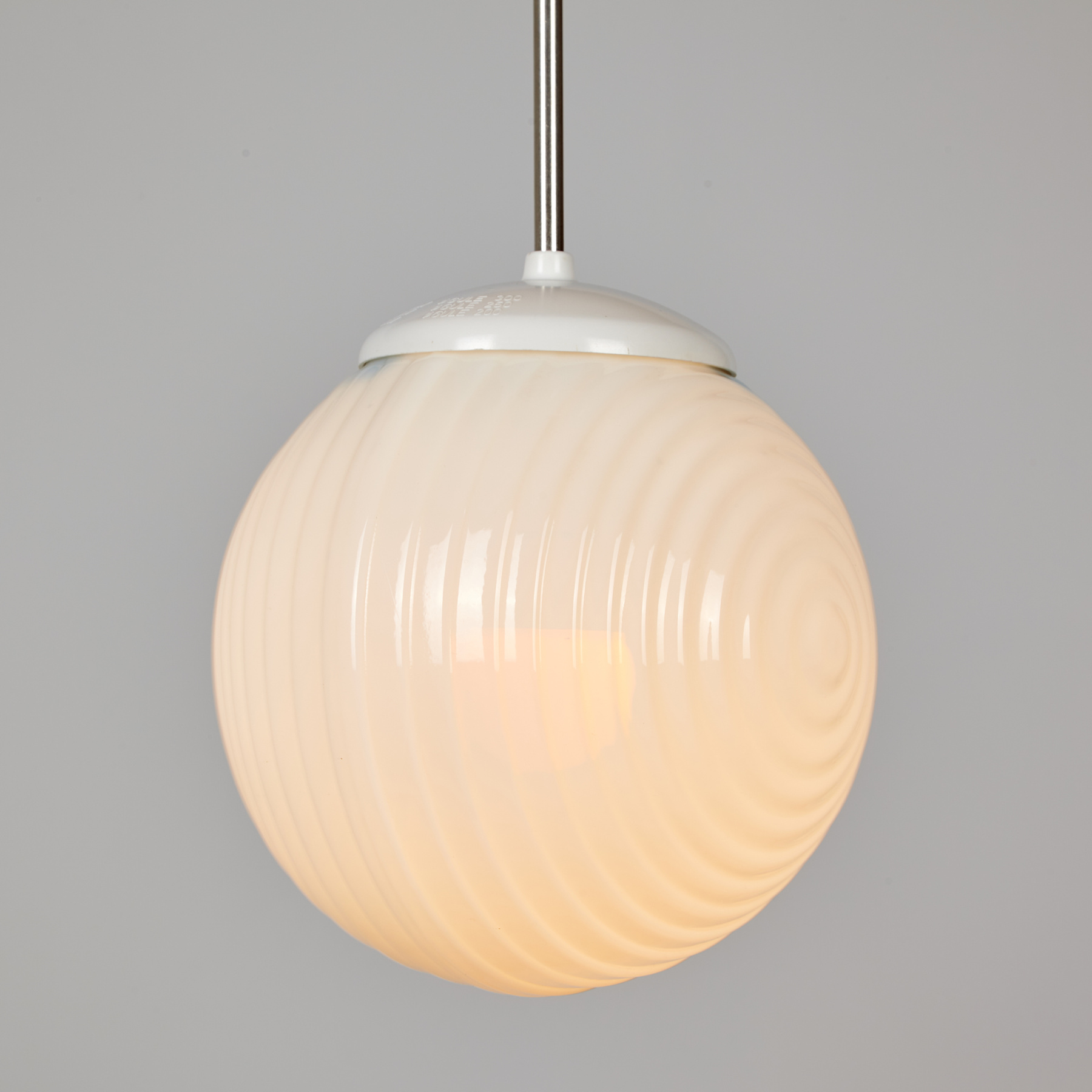 Csehszlovák üvegbúrás függeszték - Image 2