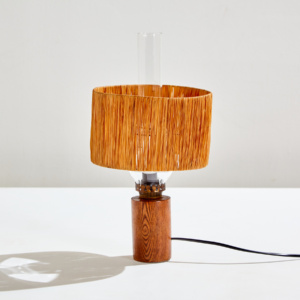 Tiny table lamp with raffia shade