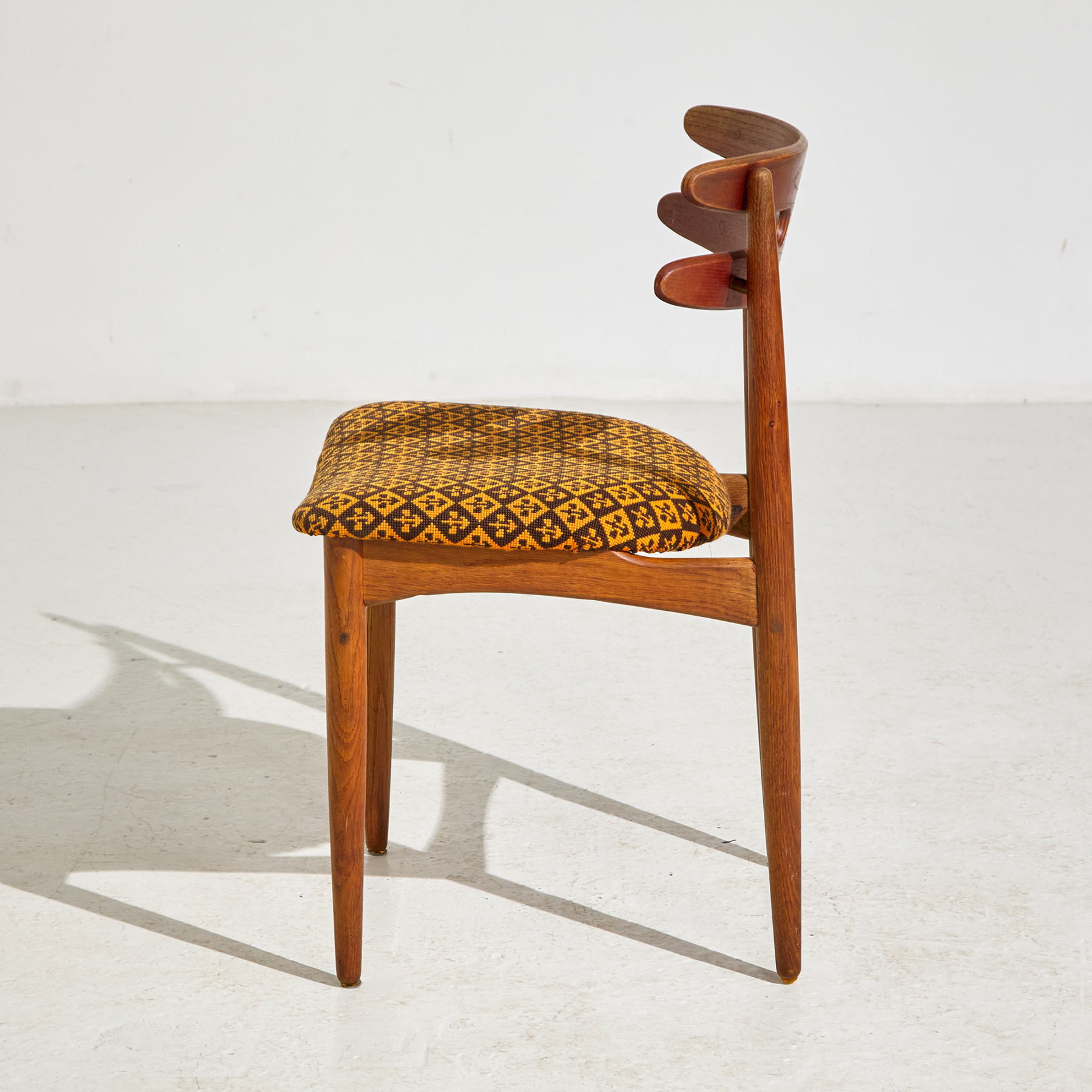 Model 178 teak dining chair by Johannes Andersen for Bramin - Image 4
