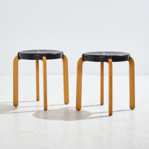 Kembo Holland stool