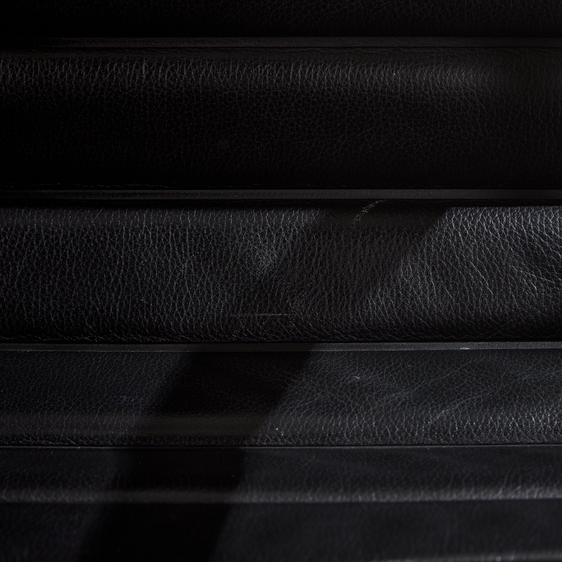 EA108 office swivel chair by Charles & Ray Eames for Vitra - Image 37