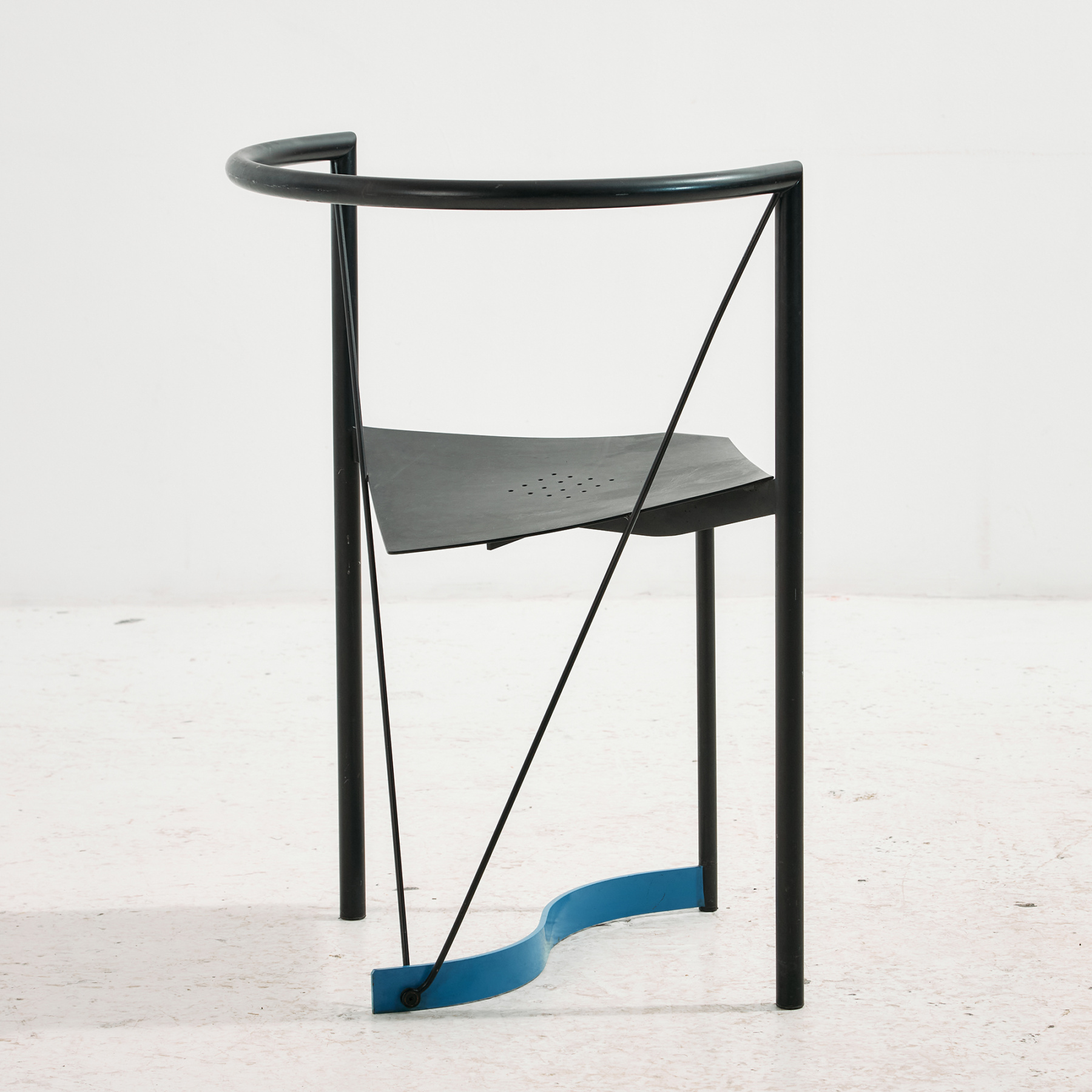 Postmodern armchair and table, Set of 2 - Image 3