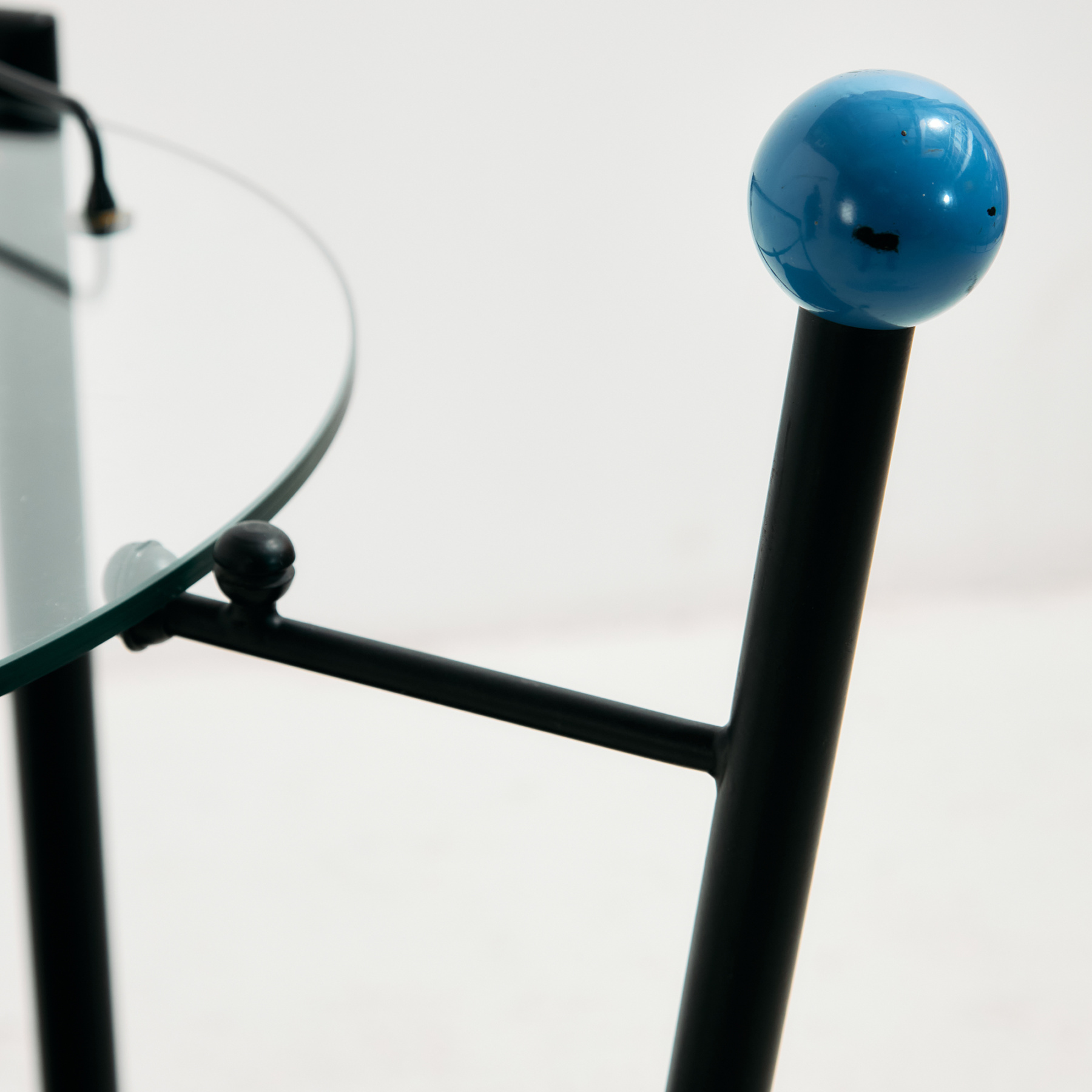 Postmodern armchair and table, Set of 2 - Image 24