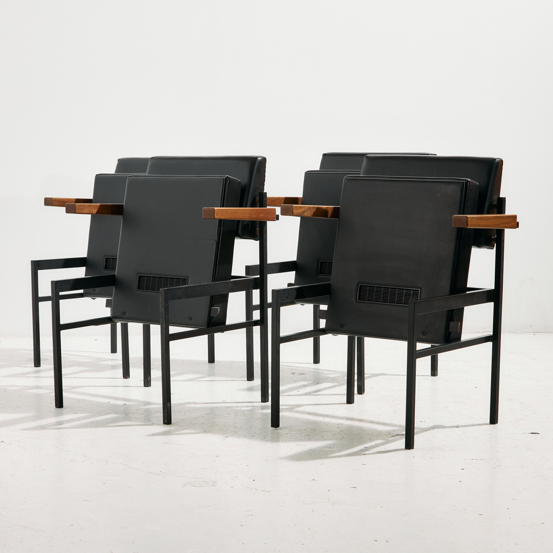 Fémvázas karosszék