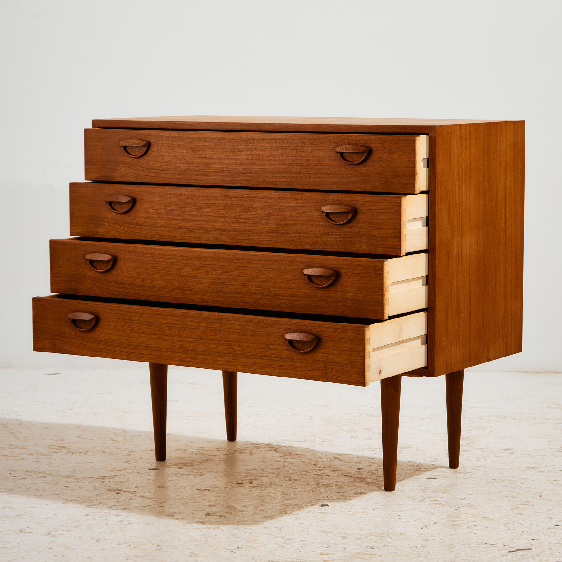 Kai Kristiansen négy fiókos teak komód - Image 3