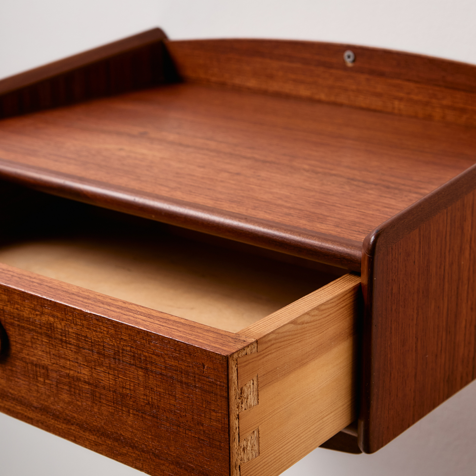 Teak és bükk fali éjjeliszekrény, 2 darabos szett - Image 15