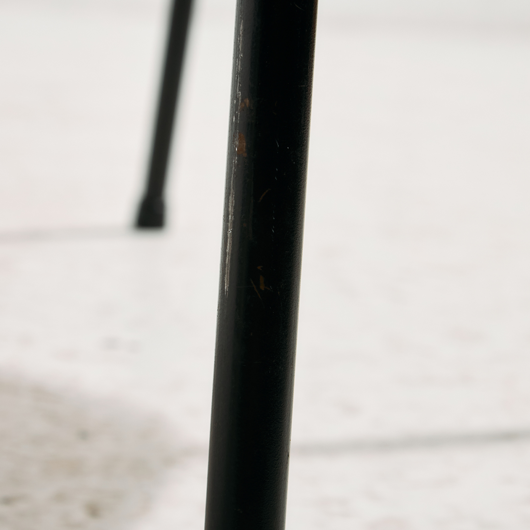 Teak chair with writing tablet - Image 15