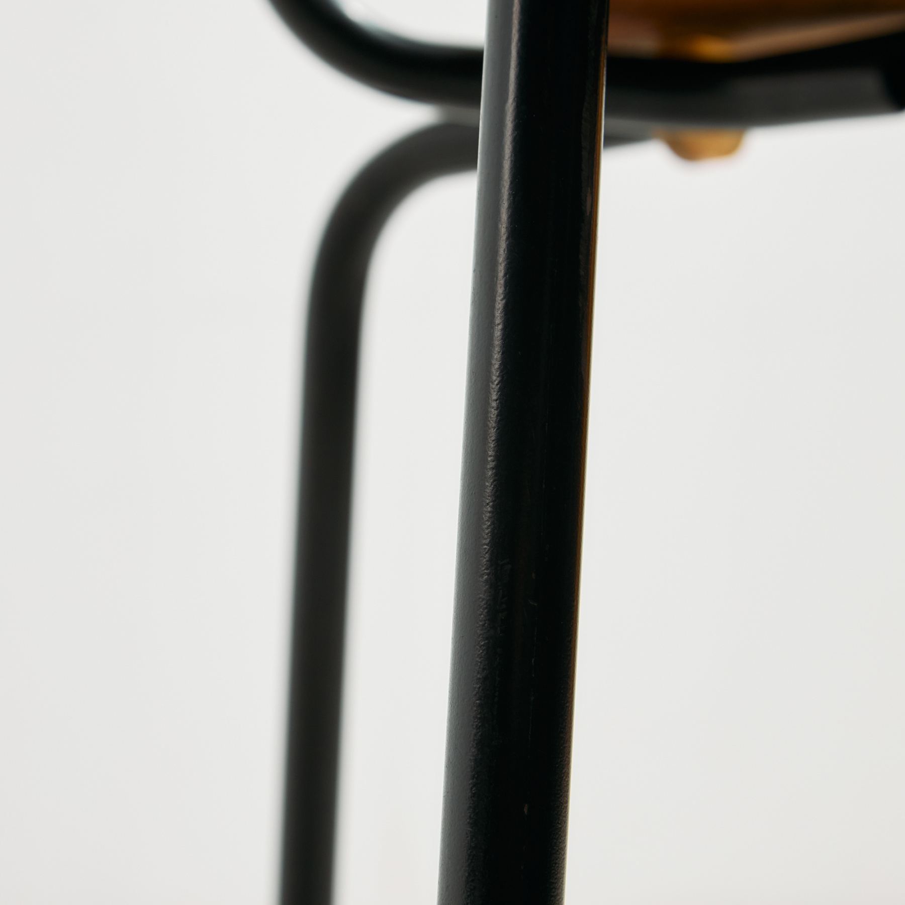 Teak chair with writing tablet - Image 17