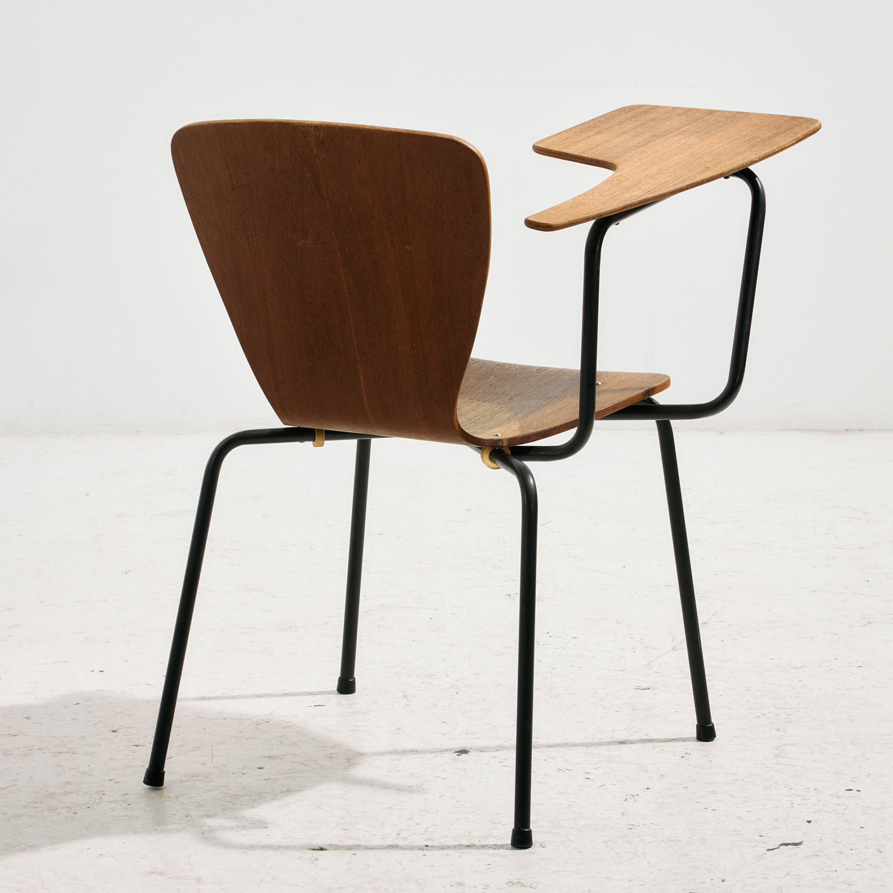 Teak chair with writing tablet - Image 3