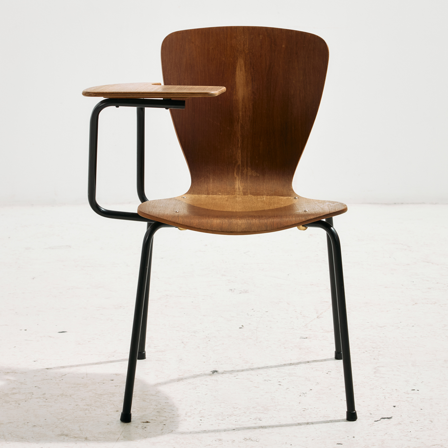 Teak chair with writing tablet - Image 5