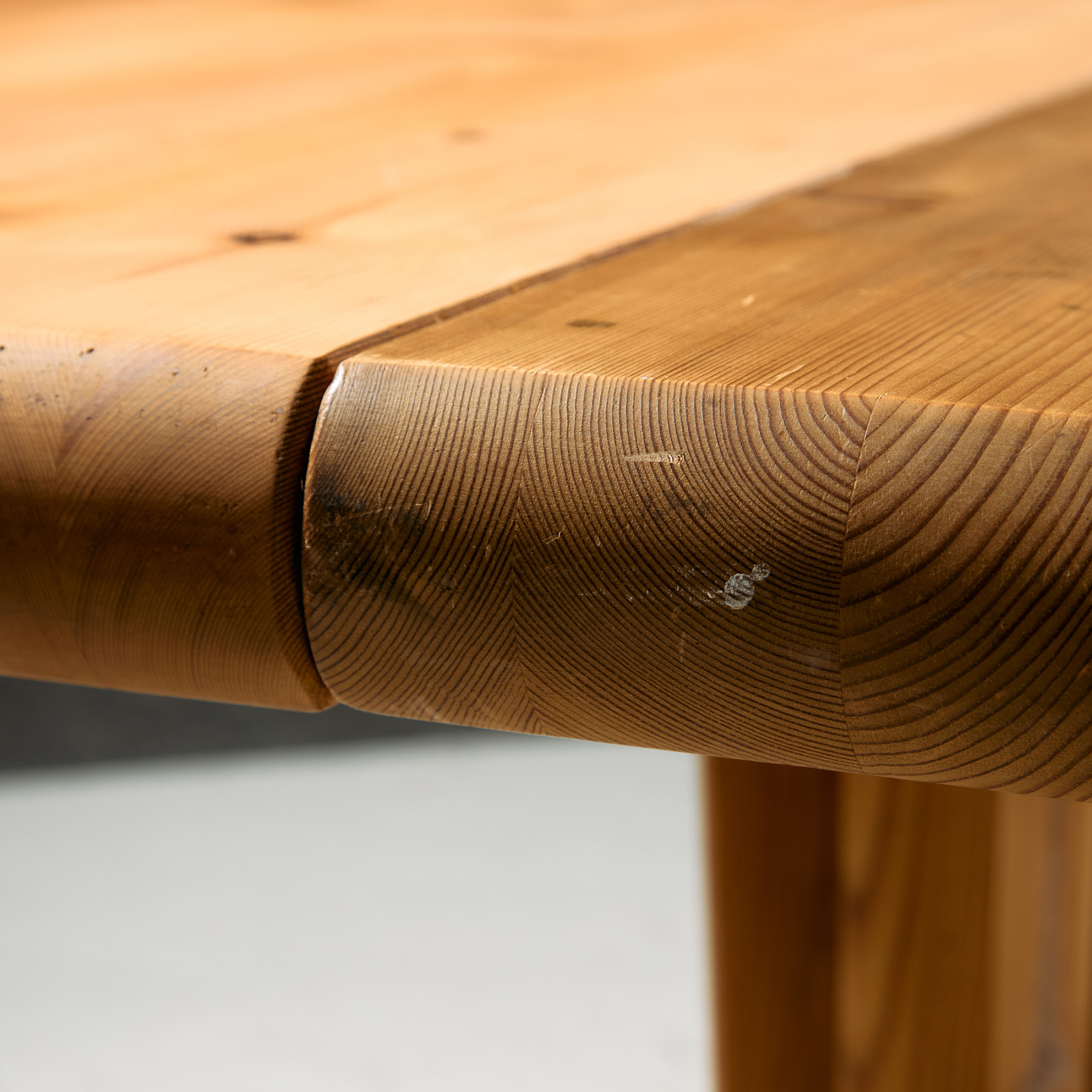 Rainer Daumiller fenyő étkezőgarnitúra, 7 darabos szett - Image 38