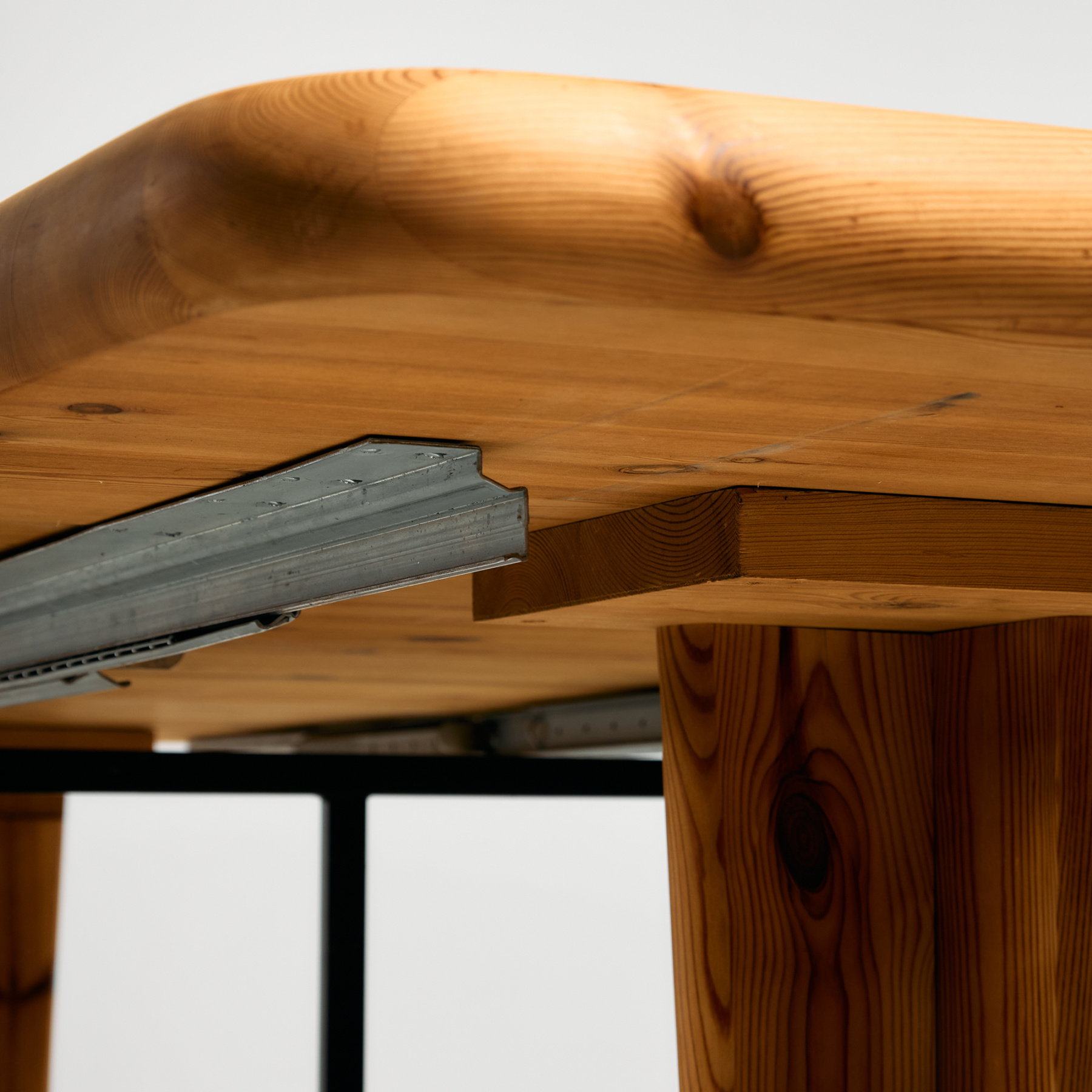 Rainer Daumiller fenyő étkezőgarnitúra, 7 darabos szett - Image 43