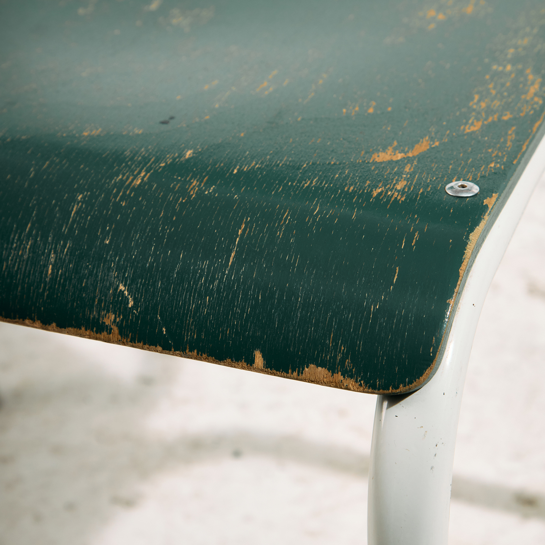 Metal frame chair - Image 27