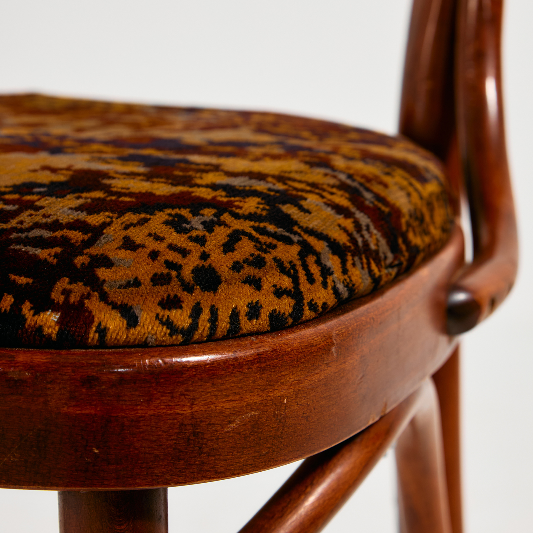 Bükk karosszék - Image 10