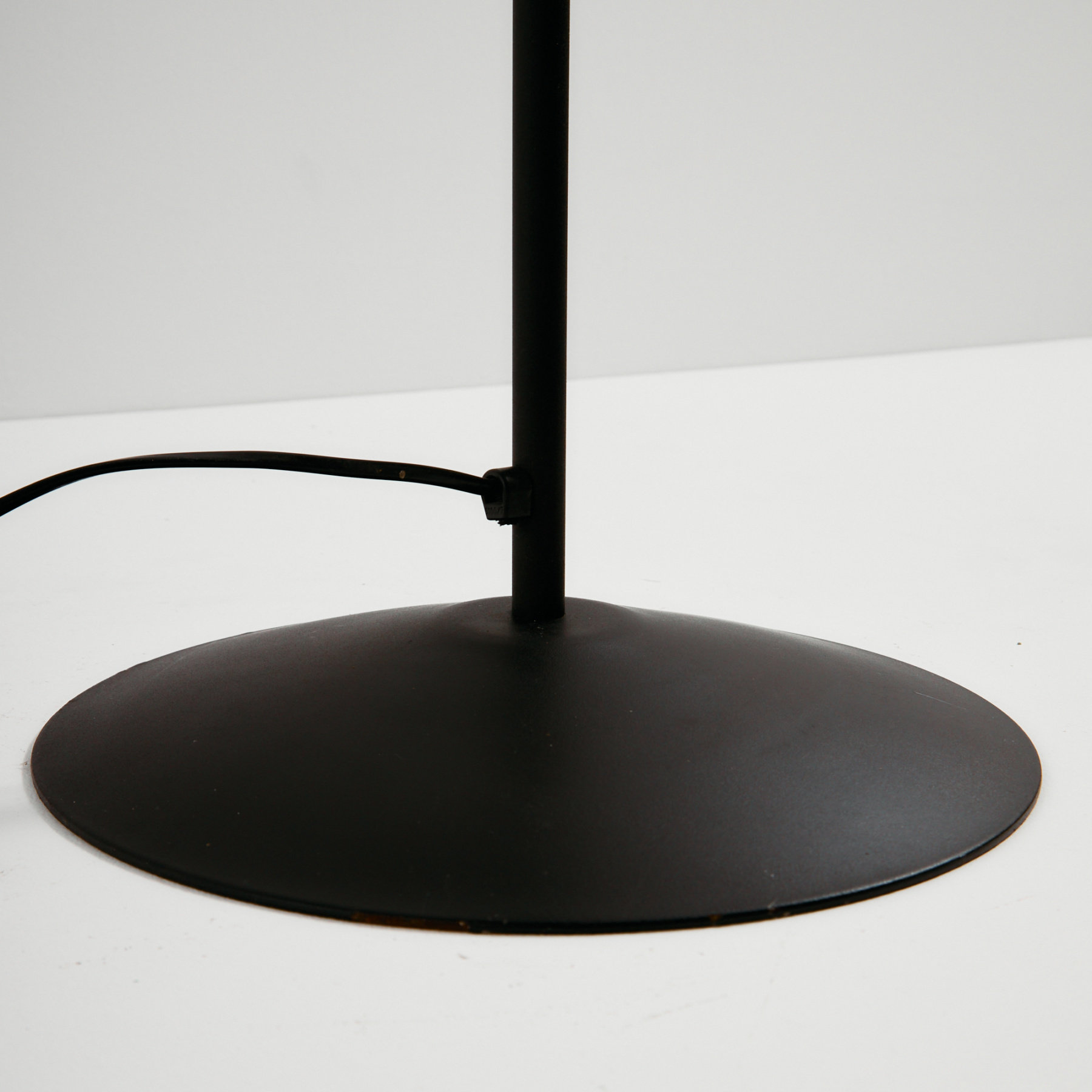 Postmodern style floor lamp - Image 14
