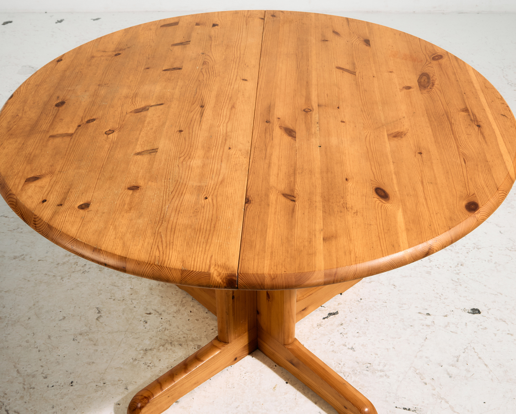 Pine dining set by Rainer Daumiller, Set of 7 - Image 37