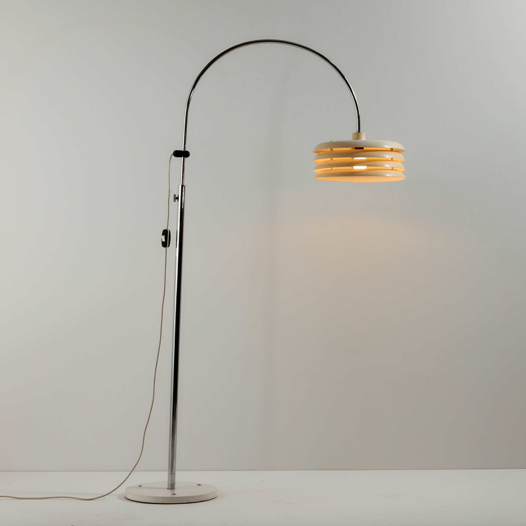 Hungarian floor lamp by Borsfay Tamás - Image 2