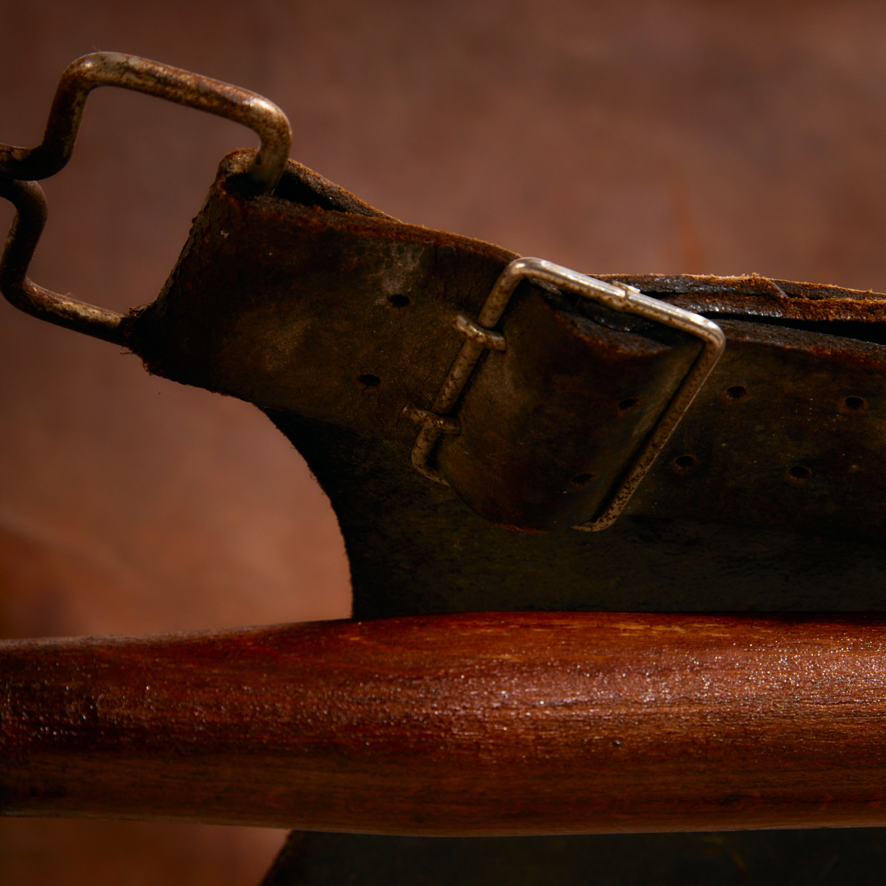 Magyar marhabőr fotel - Image 15