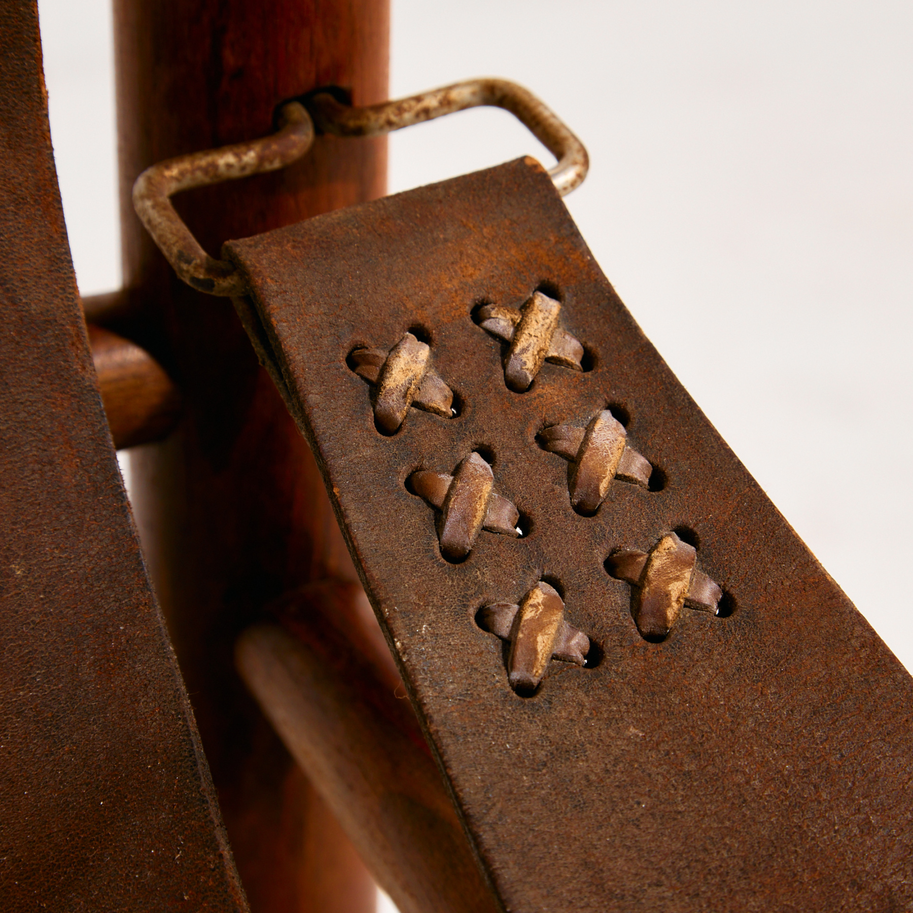 Magyar marhabőr fotel - Image 16