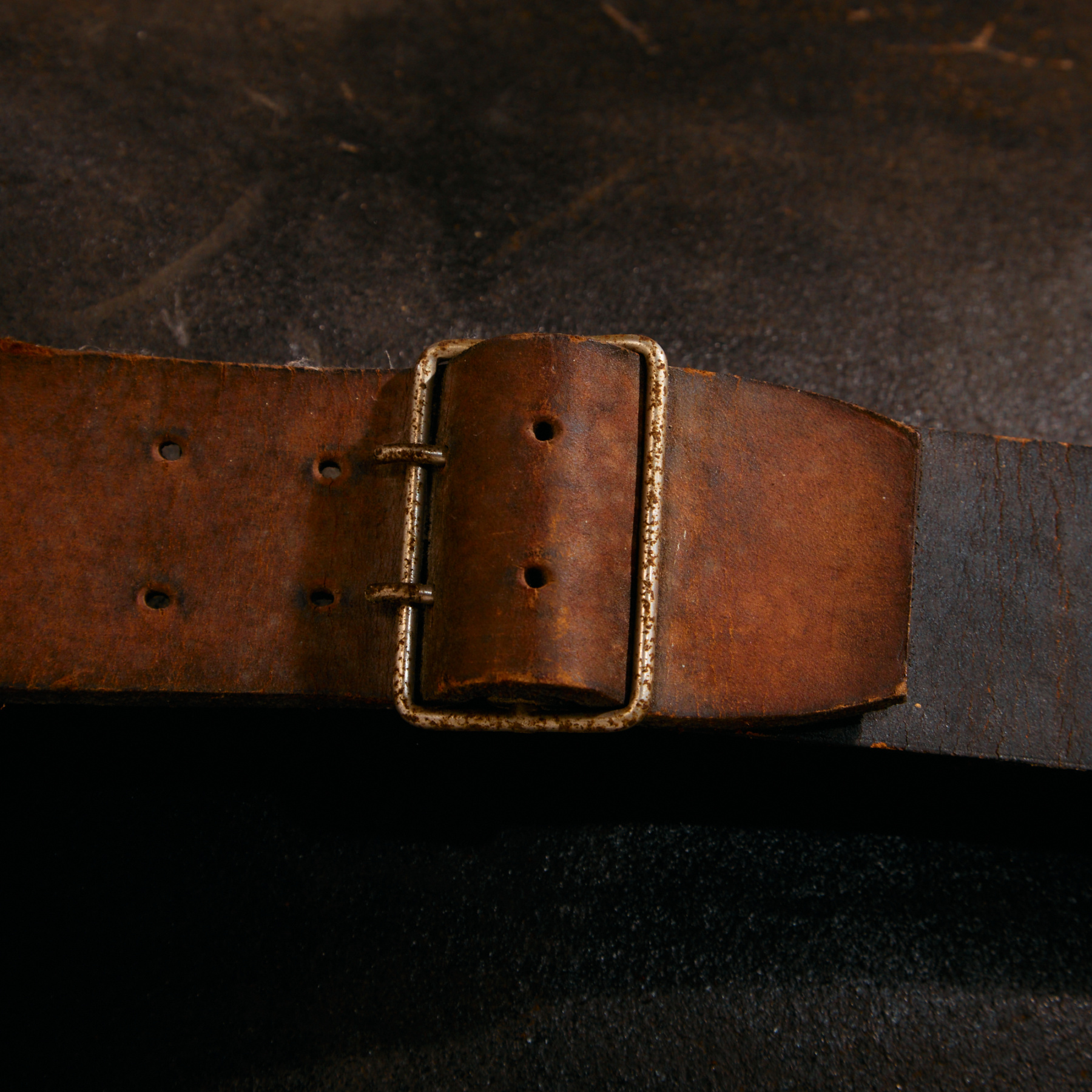 Magyar marhabőr fotel - Image 24