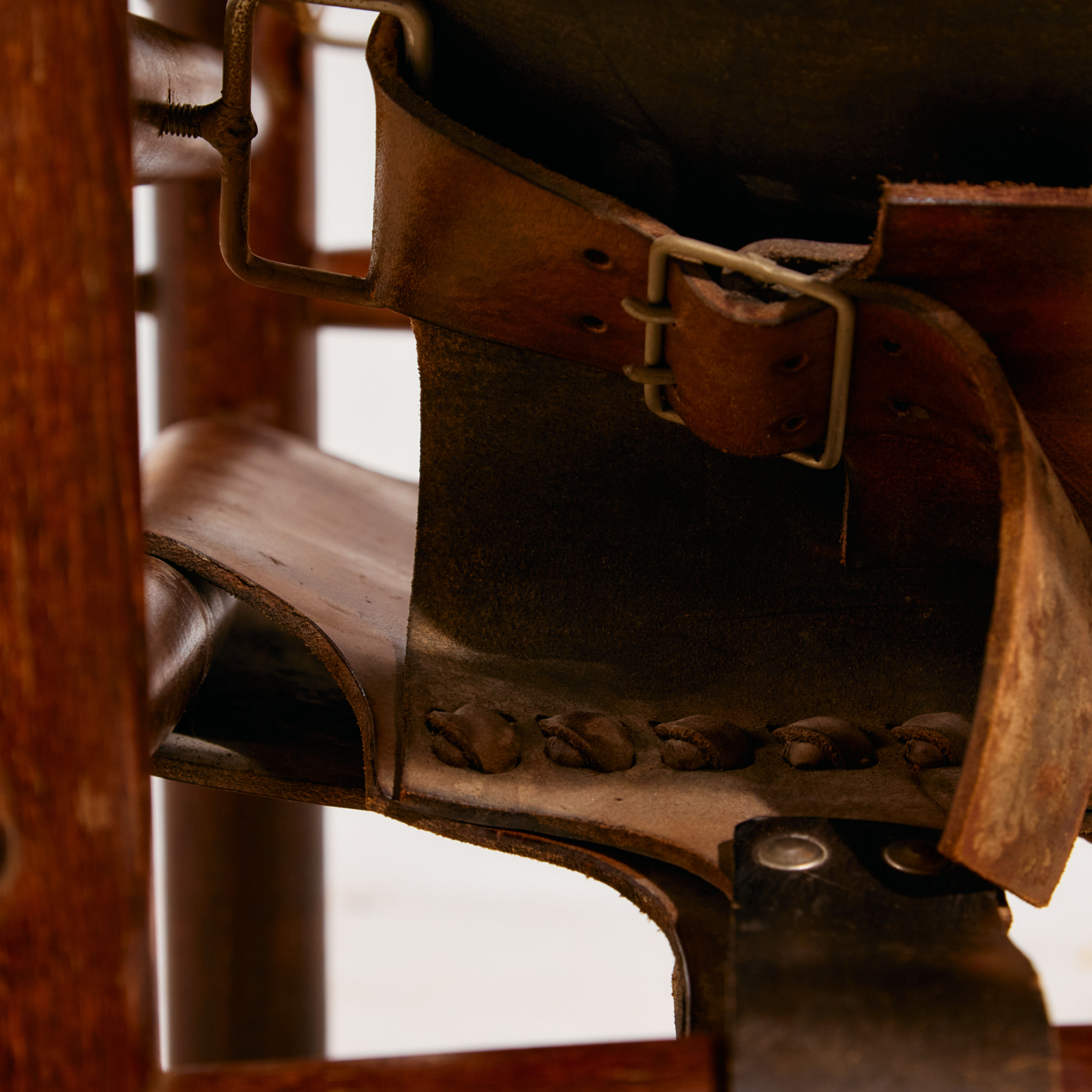 Magyar marhabőr fotel - Image 18