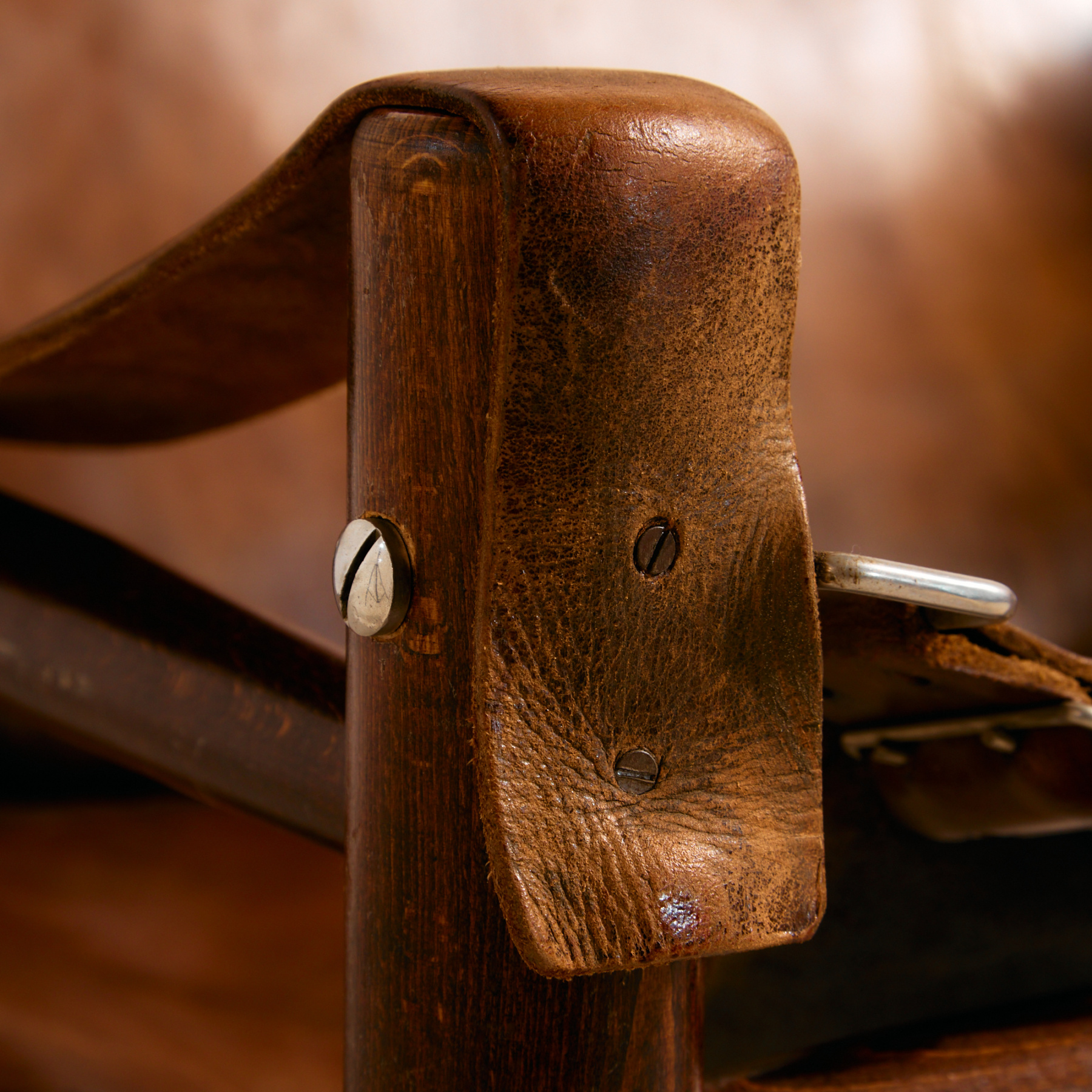 Magyar marhabőr fotel - Image 7