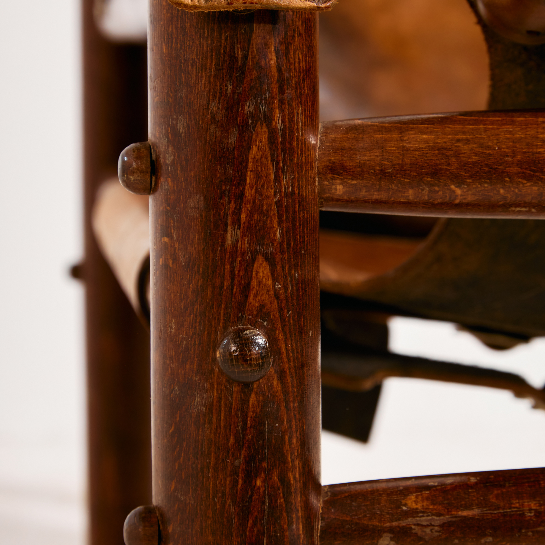 Magyar marhabőr fotel - Image 8