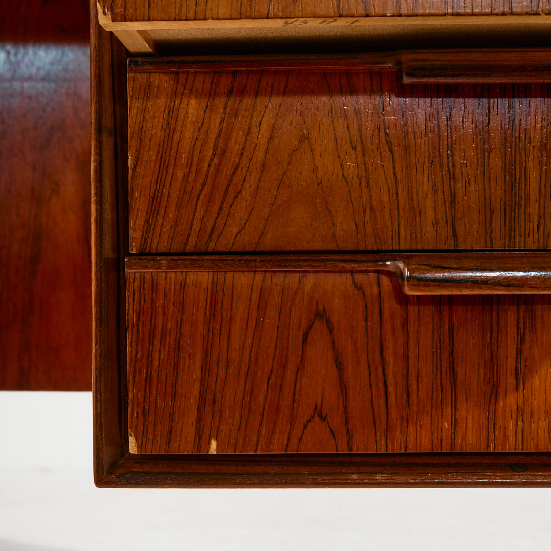 Model 75 rosewood desk by Gunni Omann for Omann Jun Møbelfabrik - Image 15
