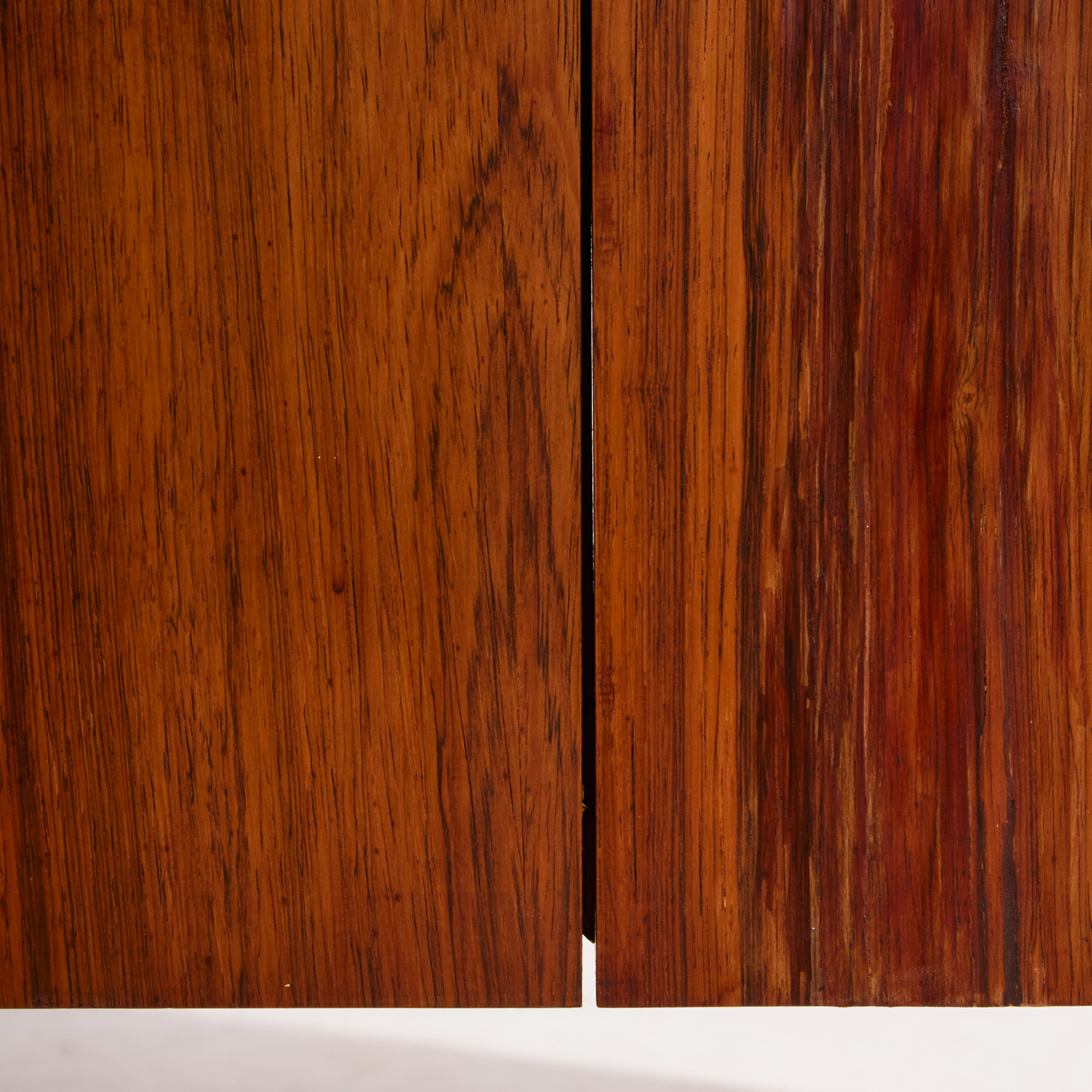 Arne Vodder Modell 207 rózsafa íróasztal - Image 9