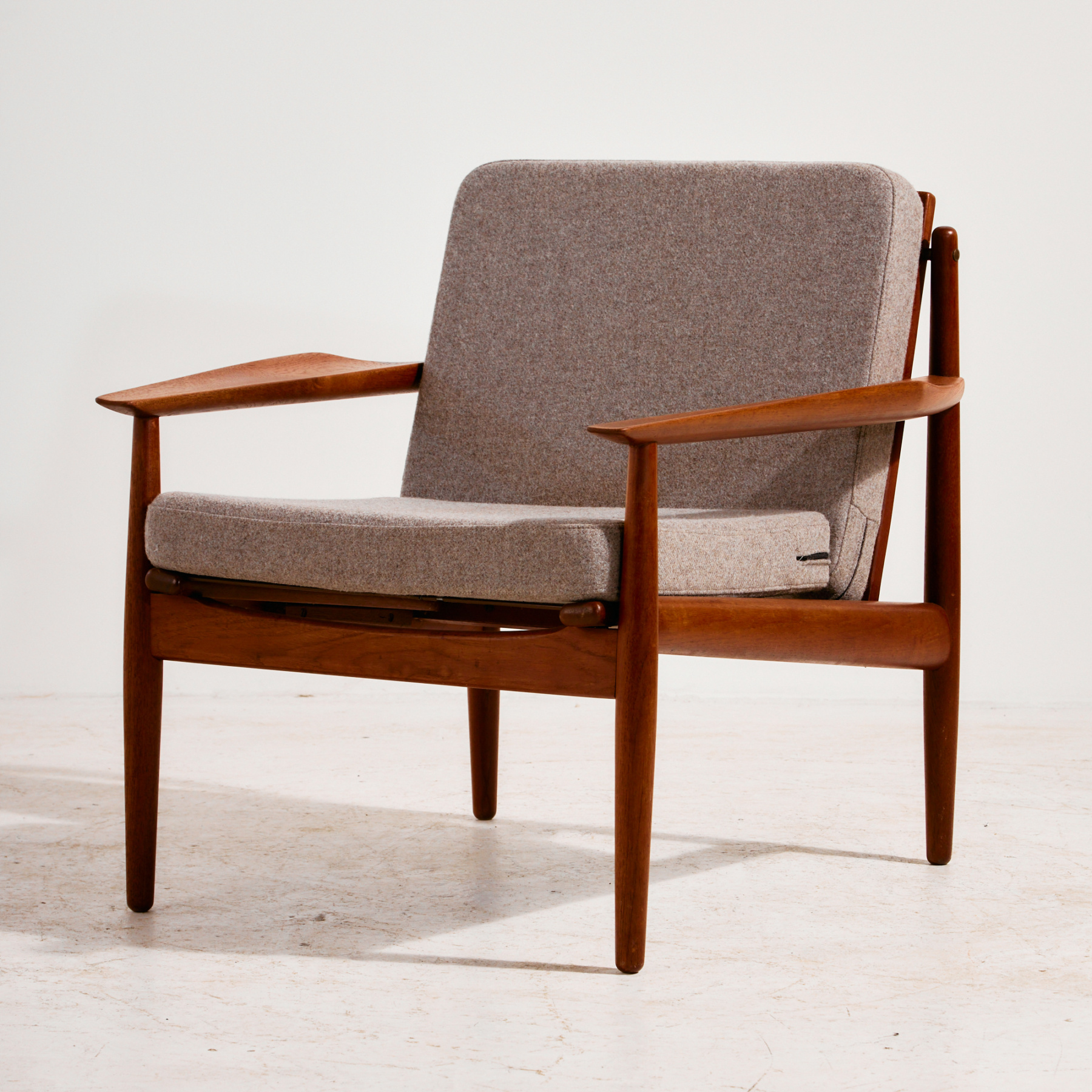 Restored teak armchair by Arne Vodder for Glostrup Møbelfabrik
