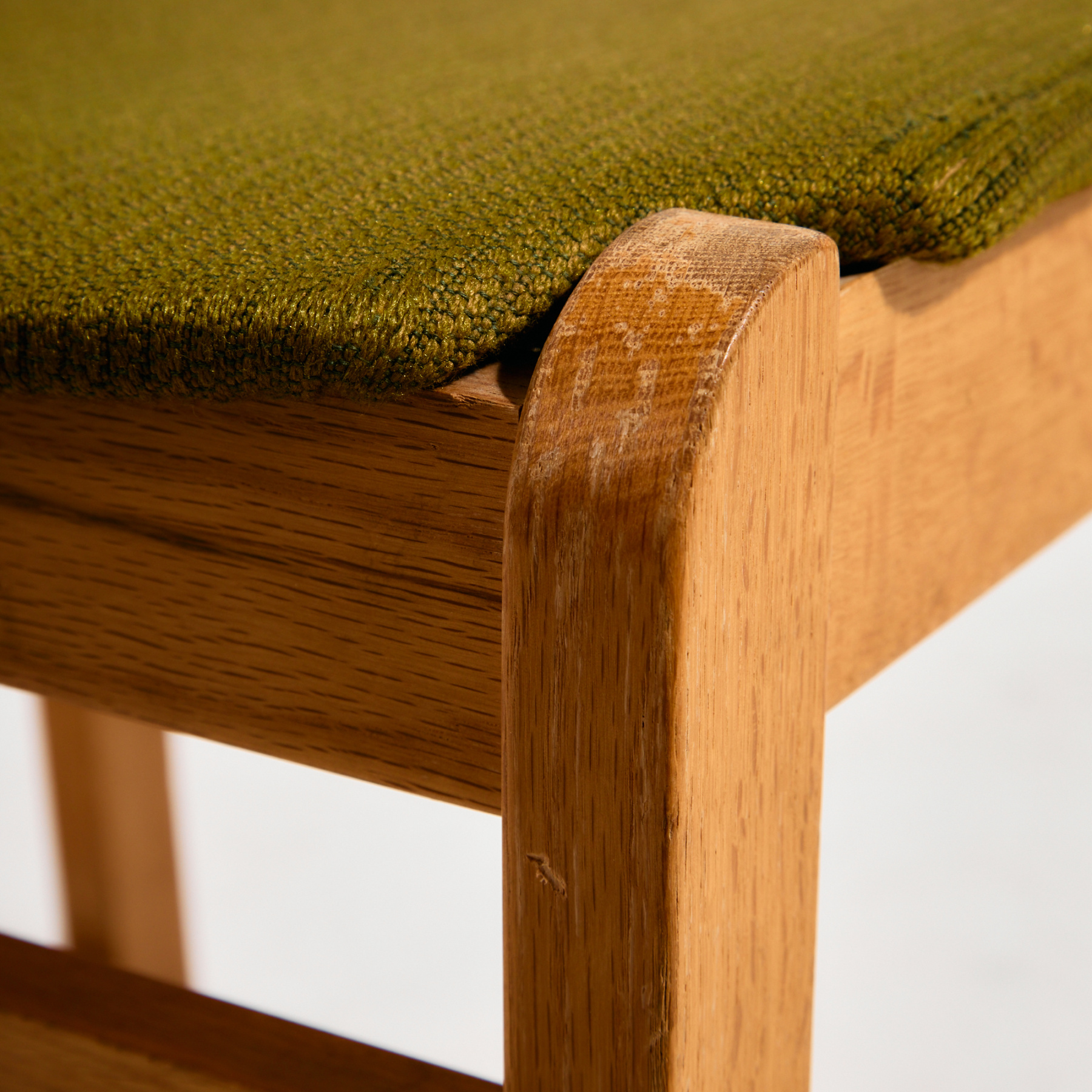 Rakásolható bükk szék - Image 9