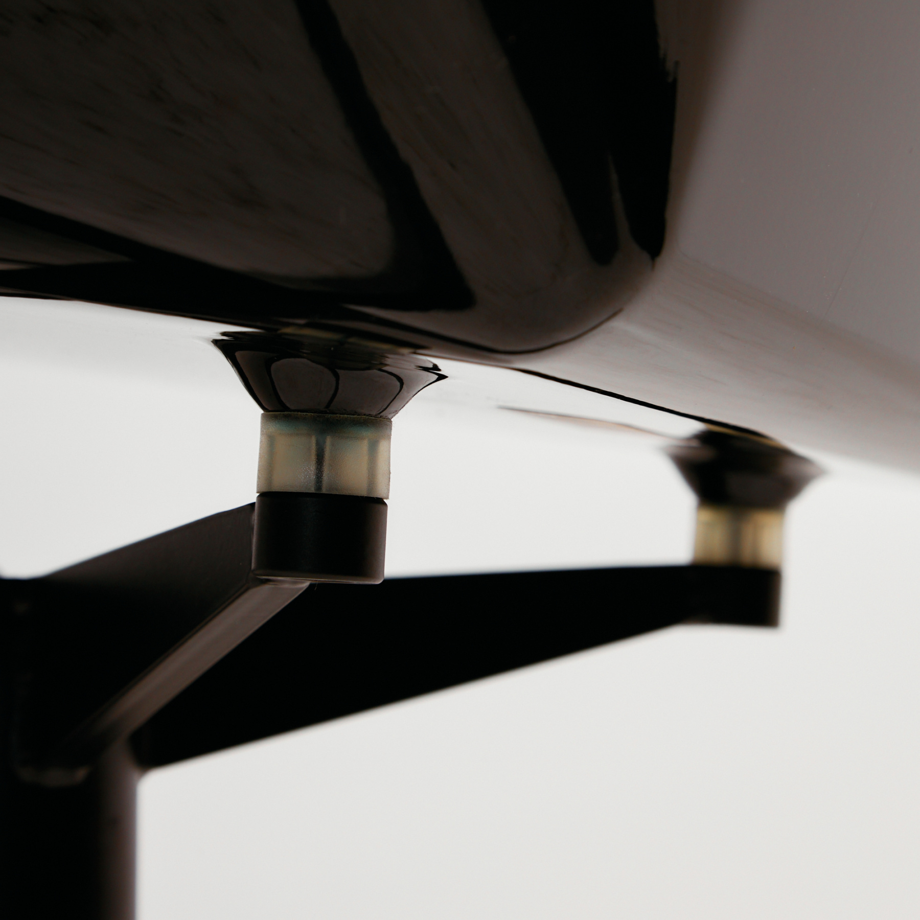 Jehs+Laub Space JL10 fotel - Image 22