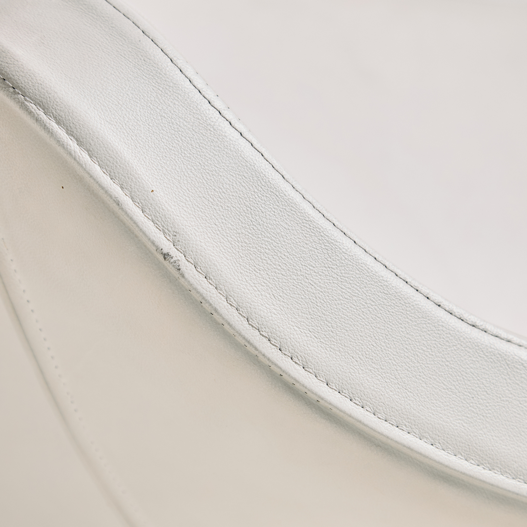 Tonon bőr fotel - Image 13