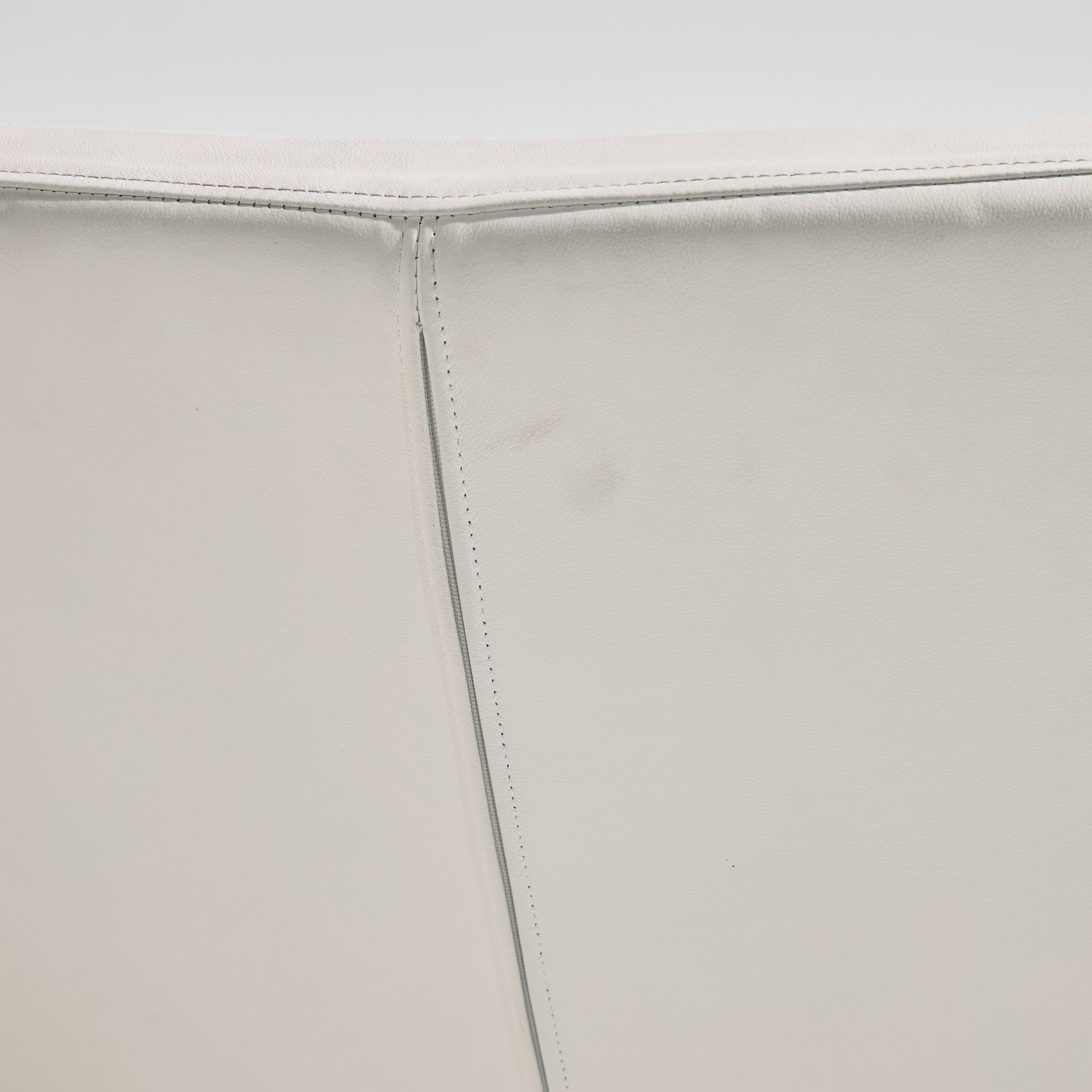 Tonon bőr fotel - Image 6