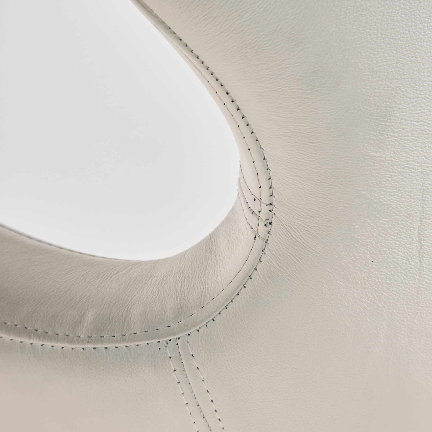 Tonon bőr fotel - Image 9