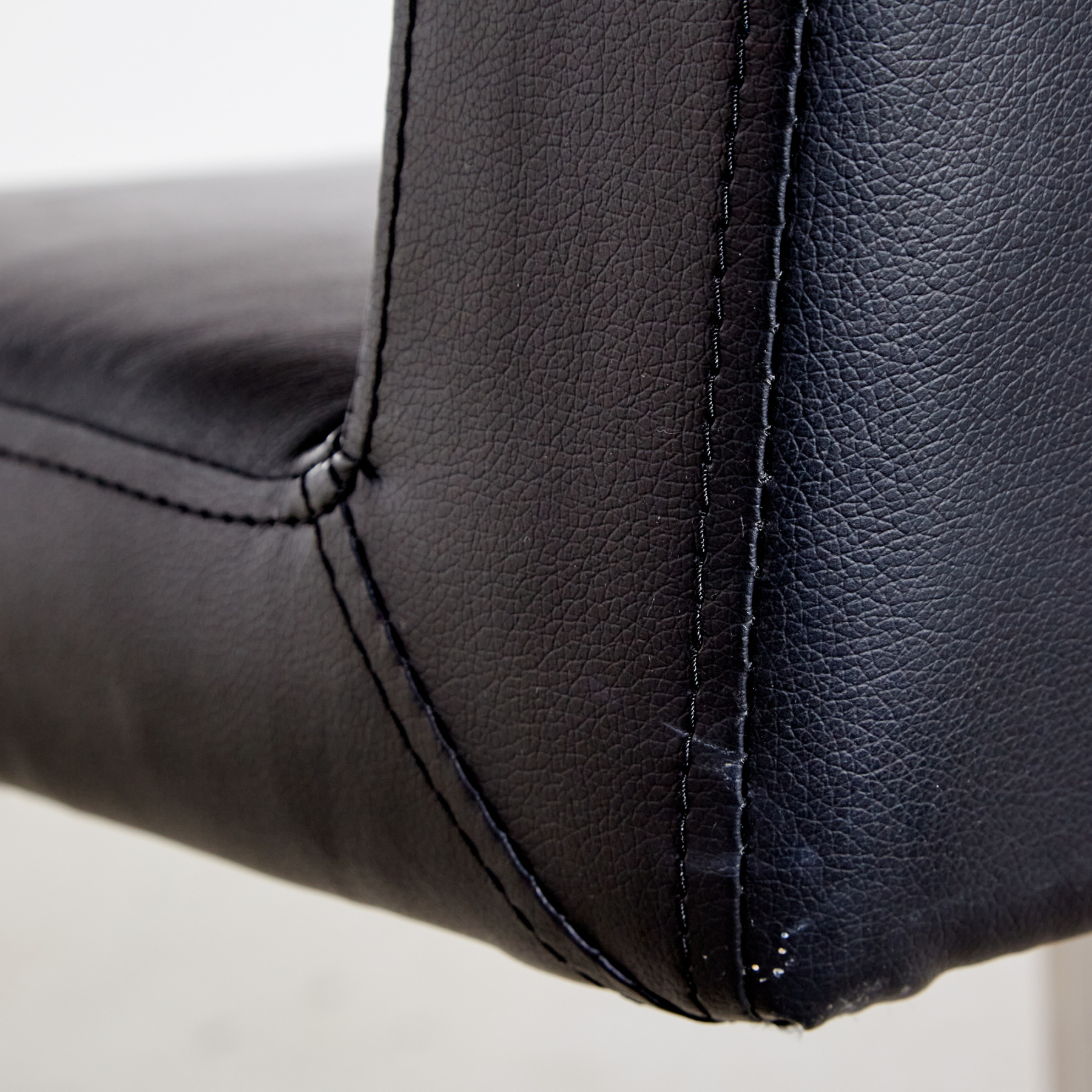 Steel armchair with leather upholstery - Image 11