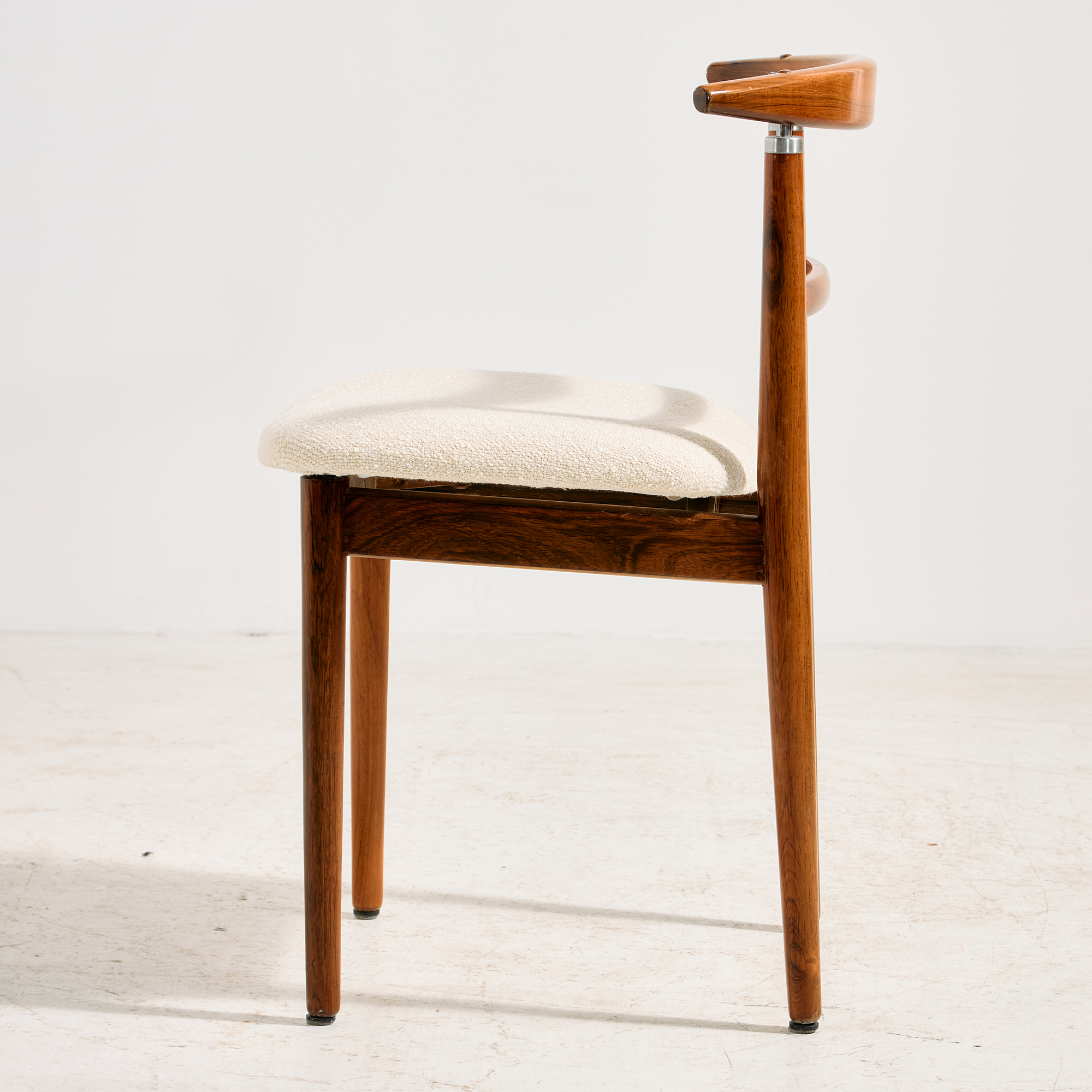 Helge Sibast és Børge Rammerskov Modell 465 felújított rózsafa étkezőszék, 6 darabos szett - Image 4