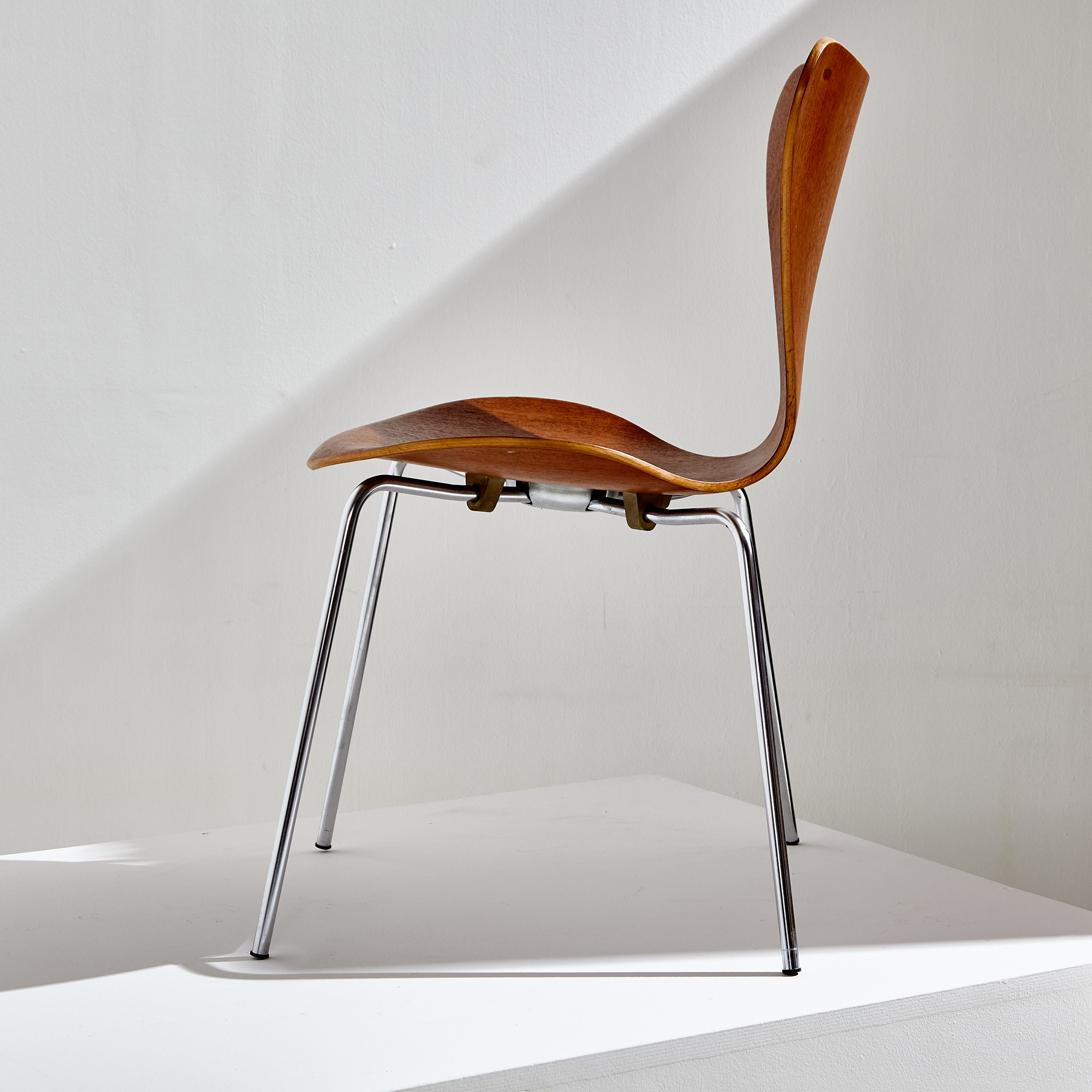 Arne Jacobsen Modell 3107 teak szék - Image 5