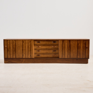 Clausen & Søn rózsafa sideboard