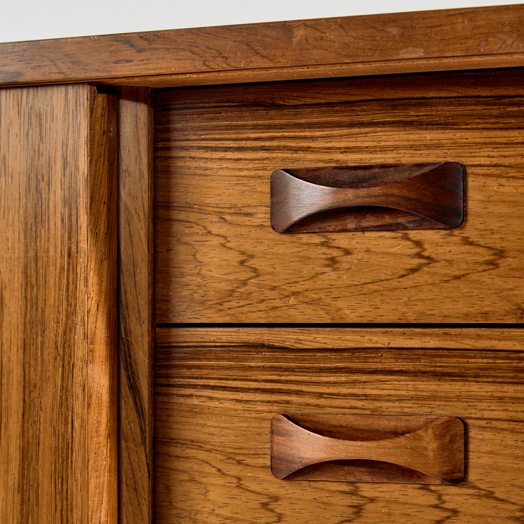 Clausen & Søn rózsafa sideboard - Image 11