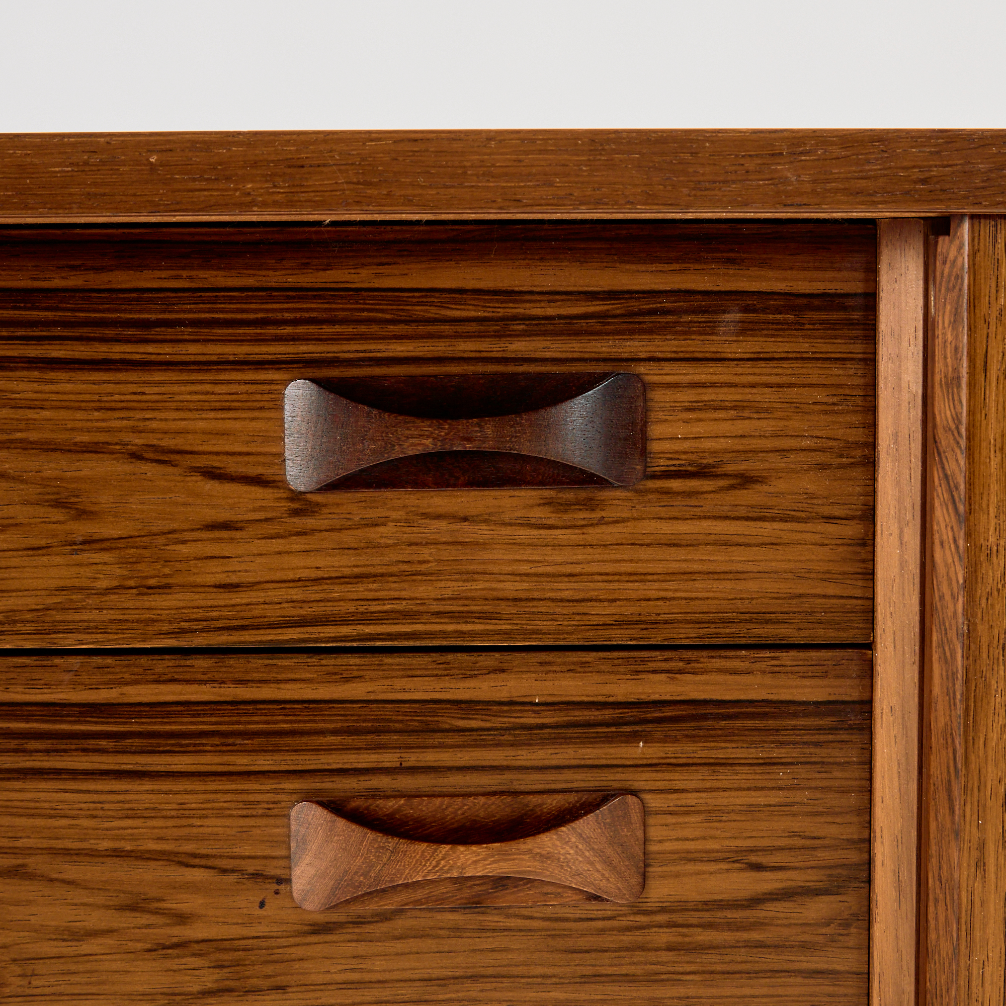 Clausen & Søn rózsafa sideboard - Image 6