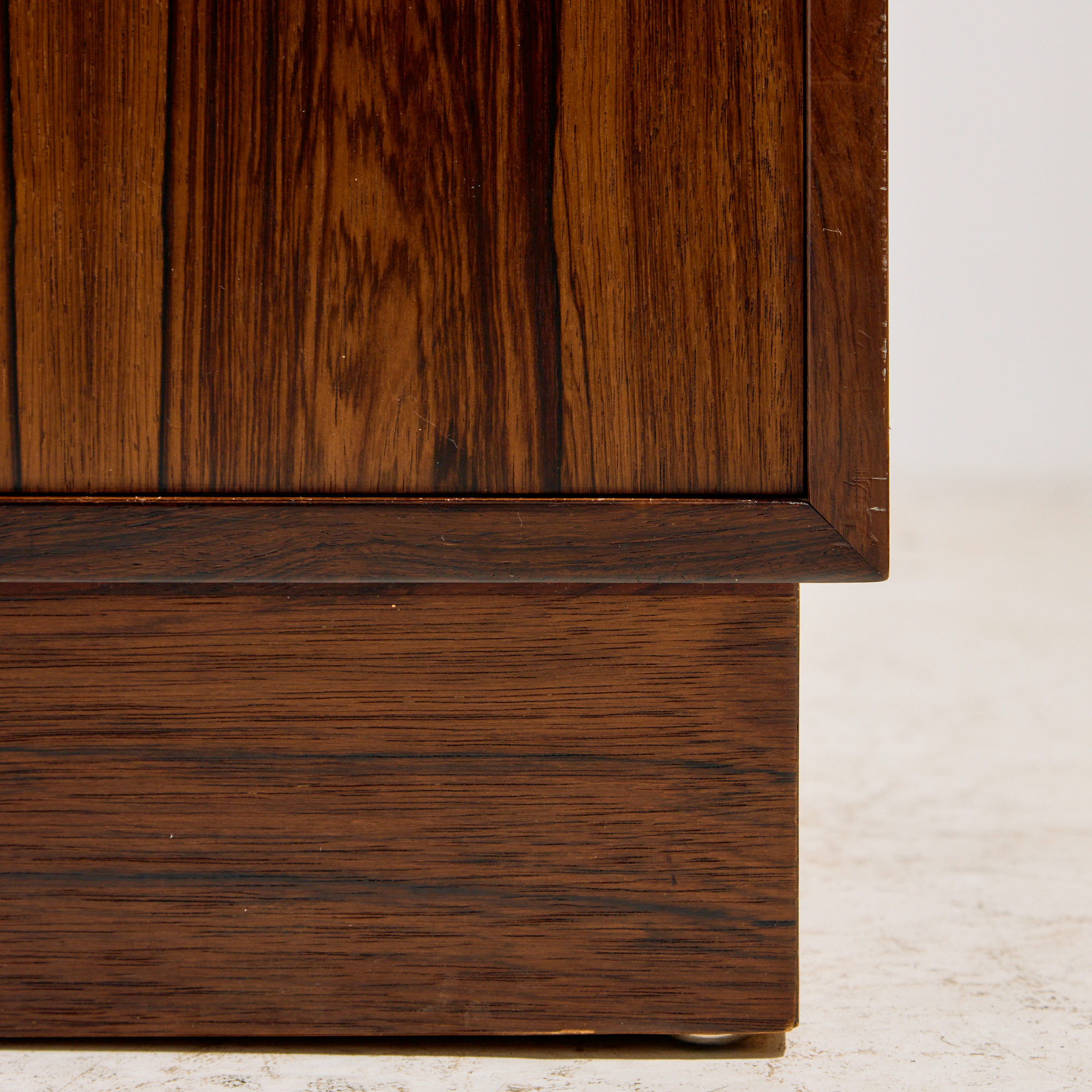 Clausen & Søn rózsafa sideboard - Image 8