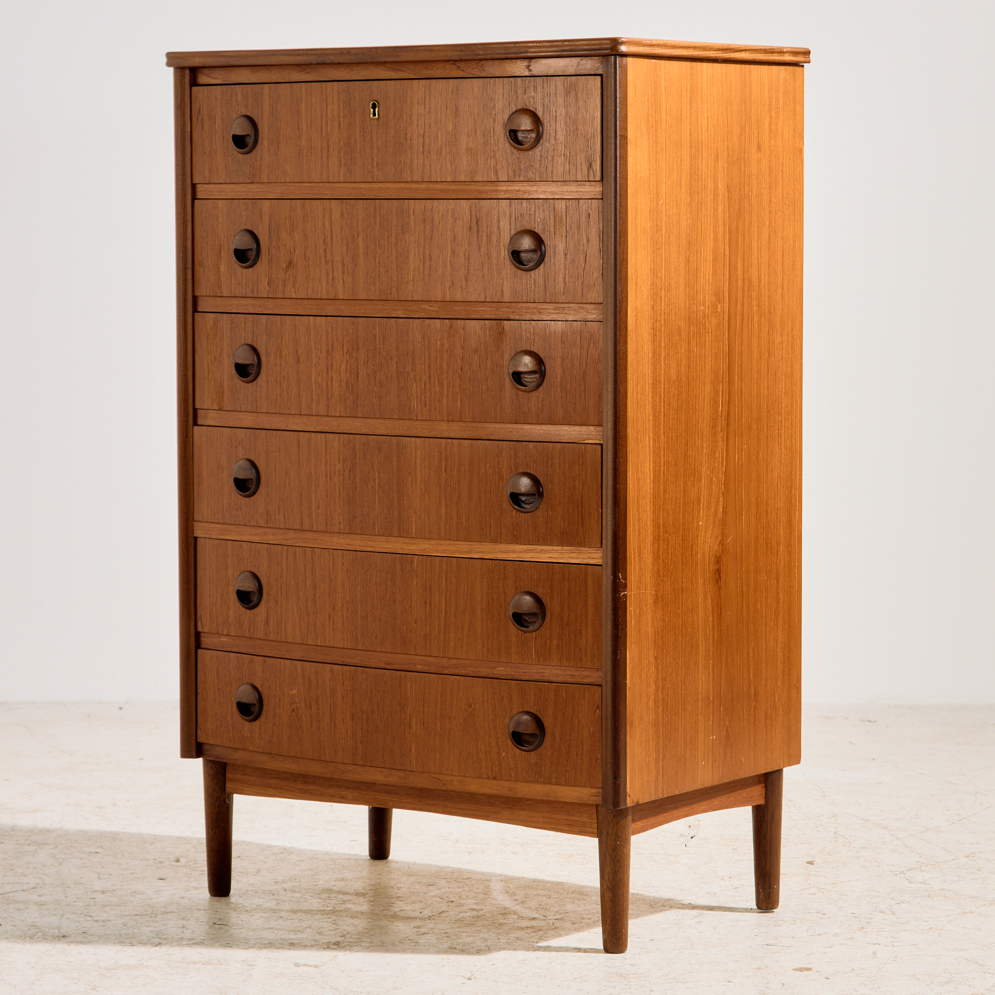 Teak dresser with six drawers - Image 2
