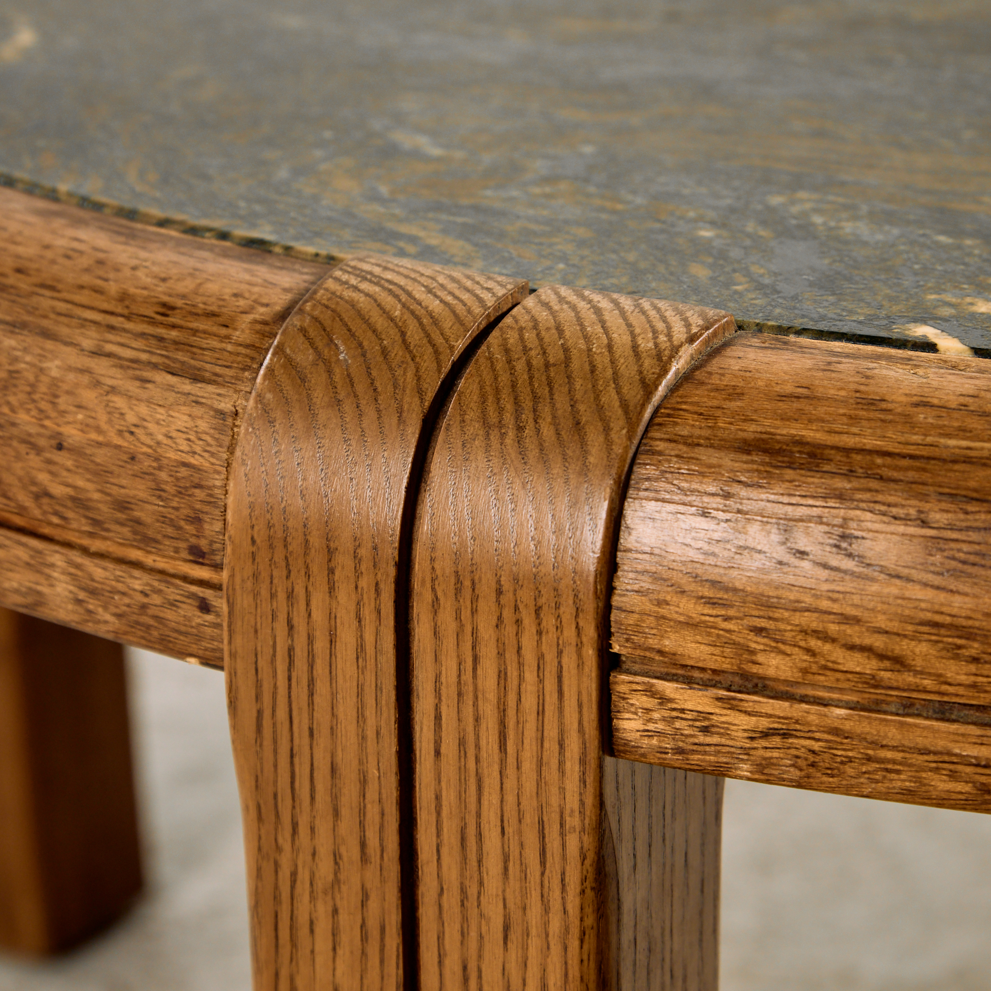 Oak coffee table - Image 3